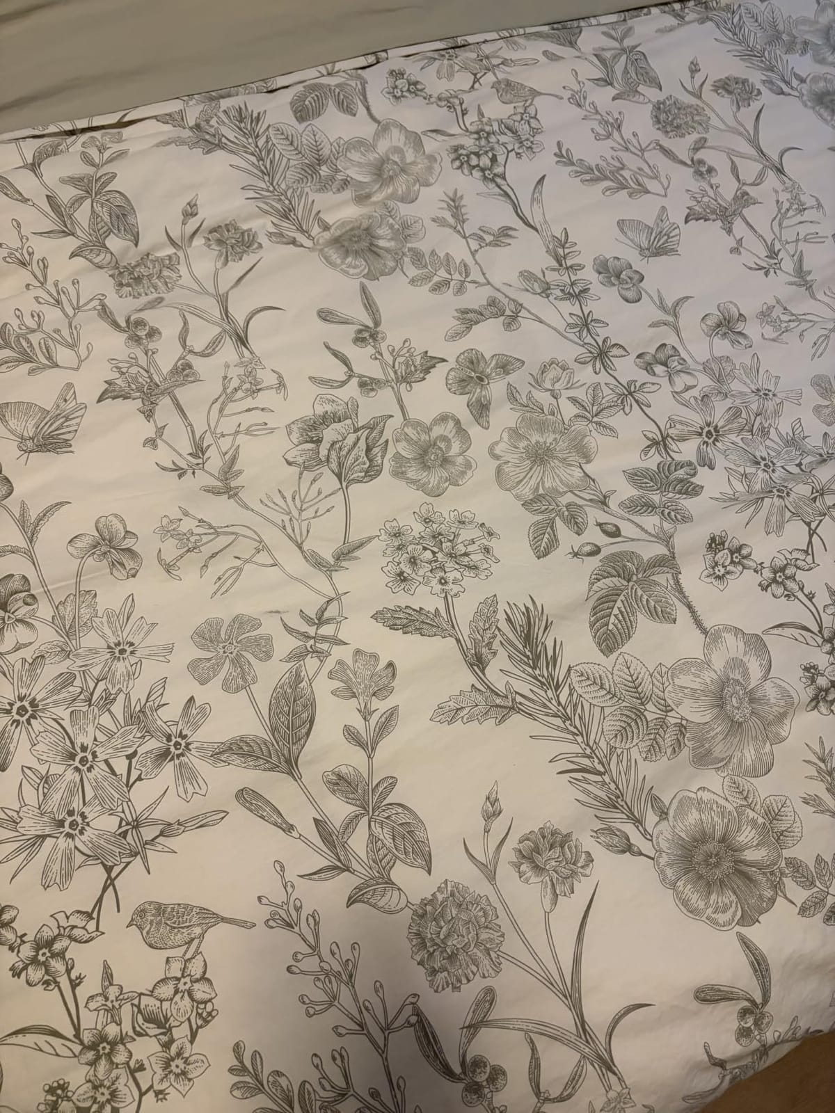 Bedsure PureWoven 100% Cotton Floral Duvet Cover Set, Queen, Green customer photo 1