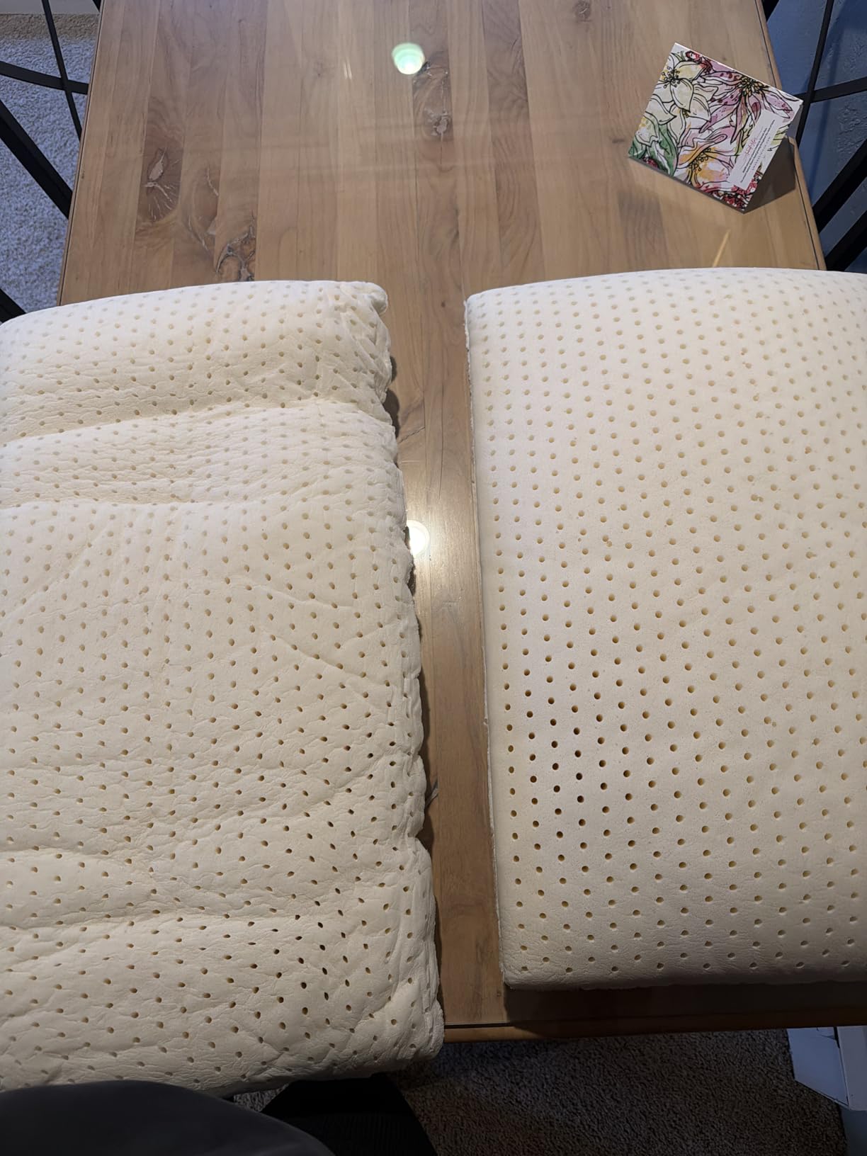 Kiss Dream 100% Natural Talalay Latex Pillow Sleeping Bed Pillows, Extra Soft Luxury Standard Pillow, Perfectly Aligns for Side/Back Pain, Stomach, Neck, Pressure Relief, Removable Cotton Cover customer photo 2