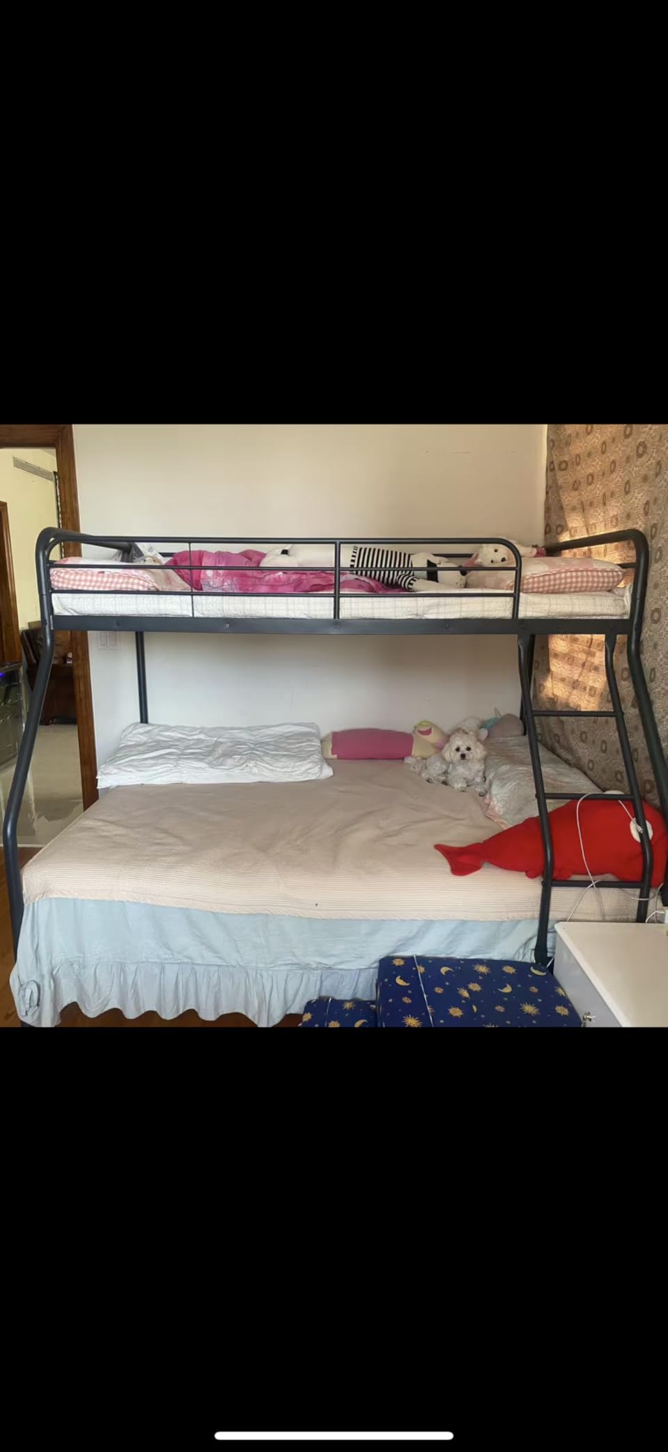Giantex Twin Over Full Bunk Bed with Trundle, Heavy-Duty Metal Triple Bunk Beds w/Two Side Ladders & Safety Guard Rail, 3 in 1 Bunk Beds for Kids Teens, No Box Spring Needed, Black customer photo 2