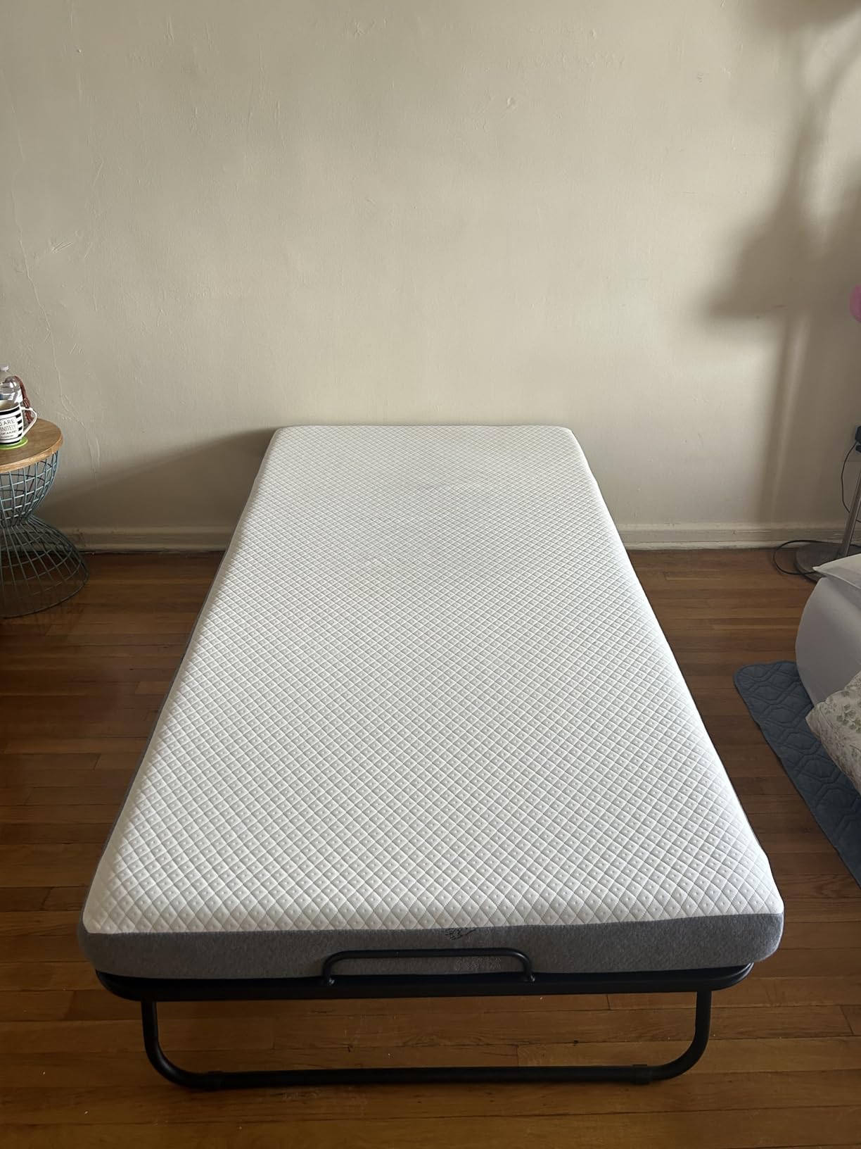 EconoHome Folding Bed with Mattress - 75x31 Cot Size Frame - Portable Rollaway Guest Bed with 5-inch Memory Foam Mattress - Space-Saving Foldable Design for Easy Storage (31 Inch) customer photo 1