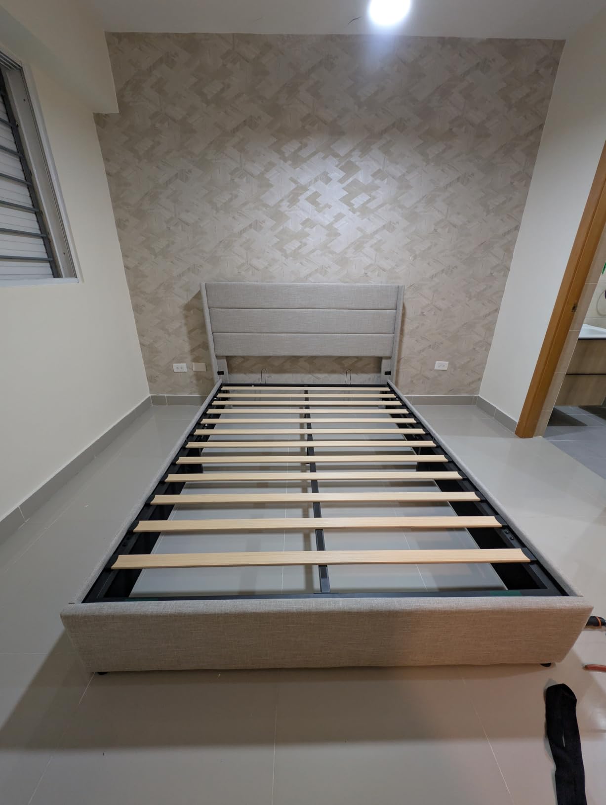 Allewie Queen Size Lift Up Hydraulic Storage Bed Frame Light Beige | Modern Wingback Headboard, Hydraulic Support Storage, No Box Spring Needed customer photo 1