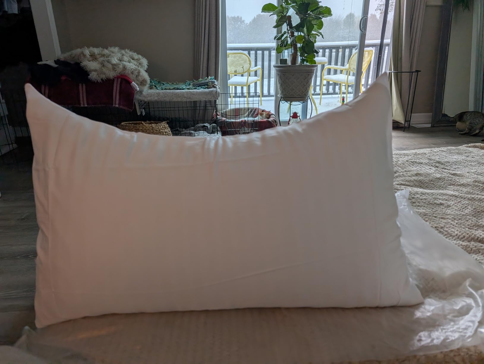 KUCEY Cooling Side Sleeper Pillow for Neck and Shoulder Pain, Luxury Shredded Memory Foam Curved Bed Pillows for Sleeping Set of 1- Adjustable Queen Size- Washable Cover Crescent White customer photo 2