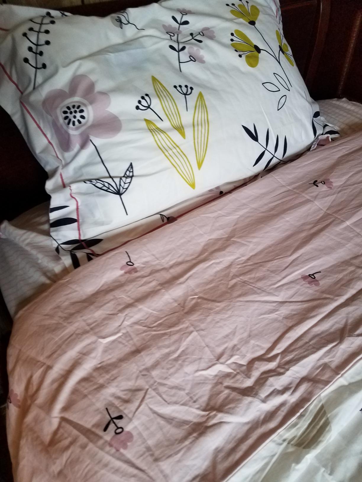 HIGHBUY Soft Cotton White Duvet Cover Queen with Pink Floral Print,Garden Style Botanical Comforter Zipper Closure,Cottagecore Set -1 Cover,2 Pillowcases, Queen(90''x90''), (HB03641Q) customer photo 2