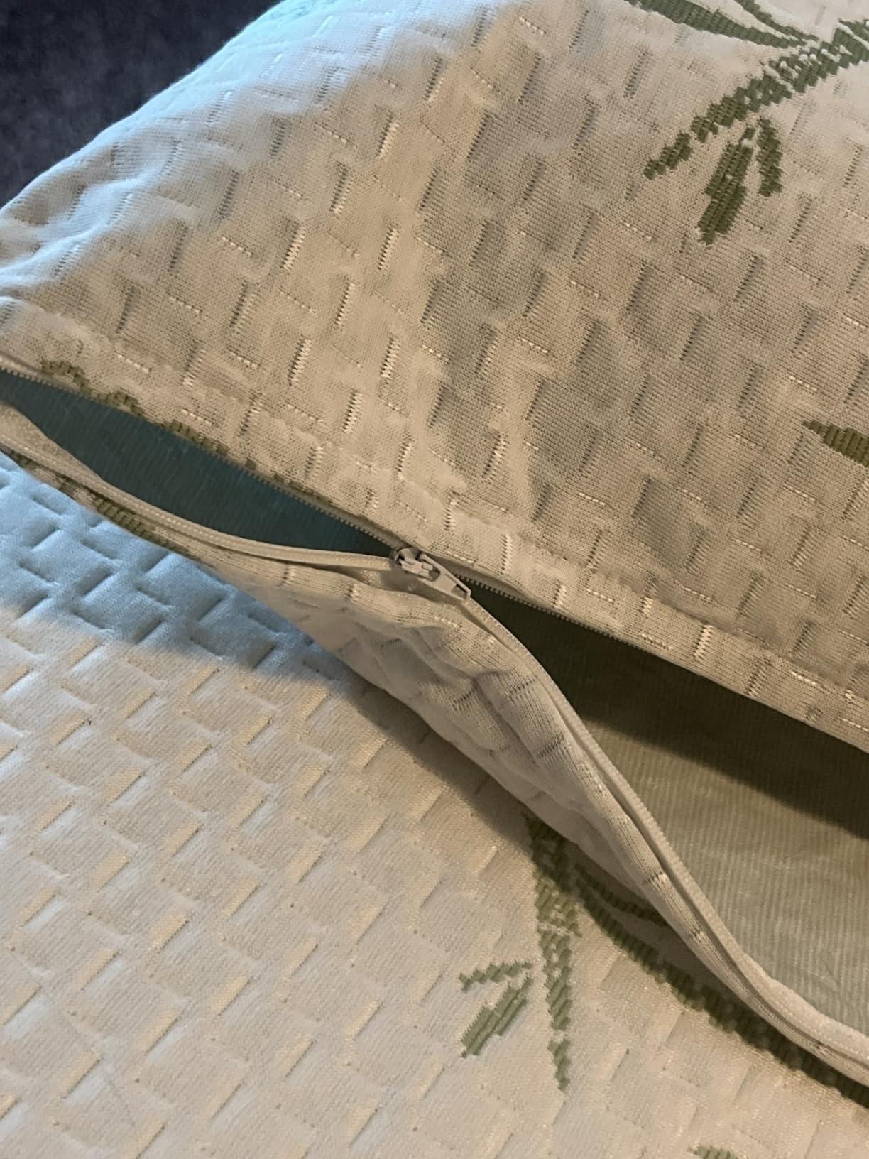 Bamboo Viscose Waterproof Pillow Protectors Queen Size, Pack of 2 customer photo 2