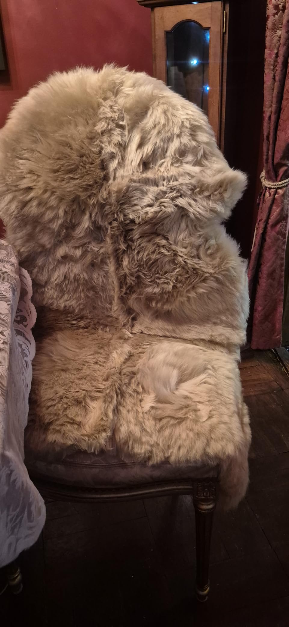 LLB Genuine Sheepskin Area Rug Wool Rug Fur Carpet Fluffy Shaggy Fur Rug for Living Room Kids Bedroom Real Sheepskin Throw Lambskin Rugs Sofa Mat Chair Seat Covers (Cream Brown, 2 x 3 ft Sheepskin) customer photo 2