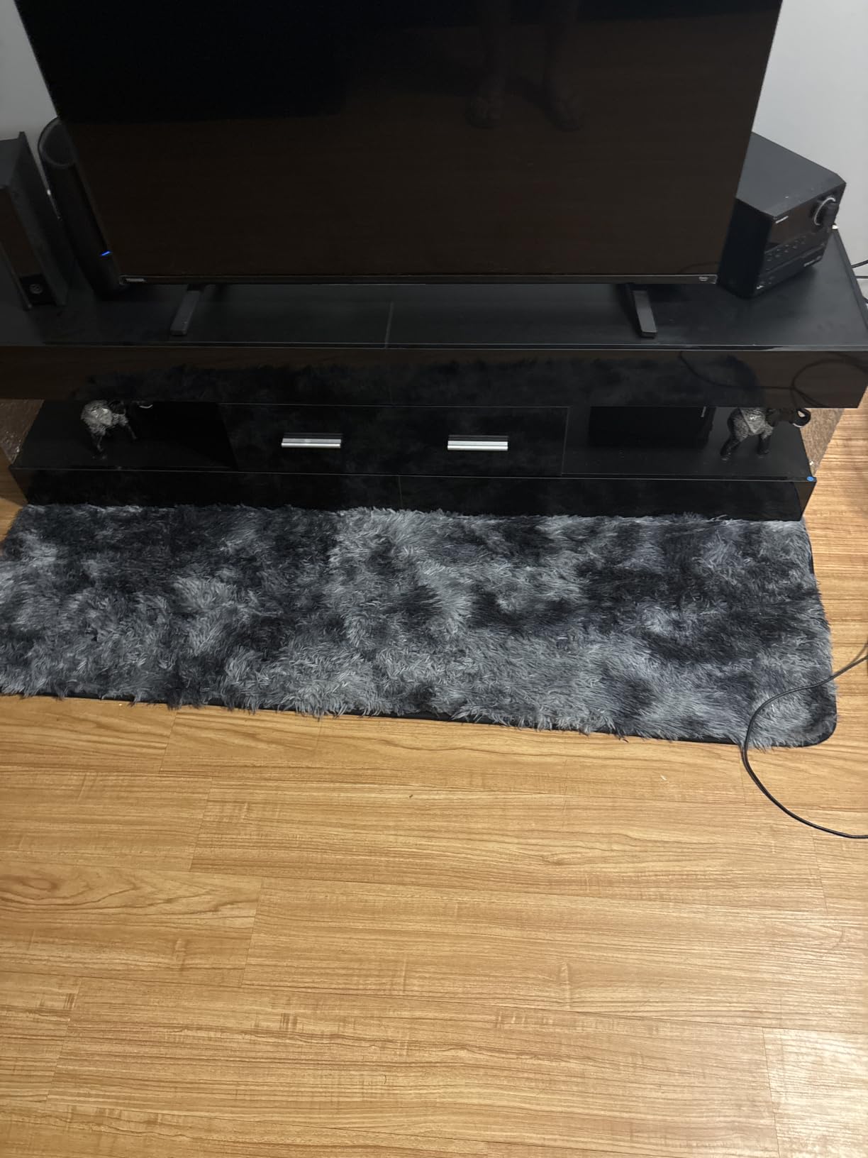 Litanika 5x8 Shag Area Rug for Bedroom, Tie-Dyed Beige Plush Rug customer photo 1