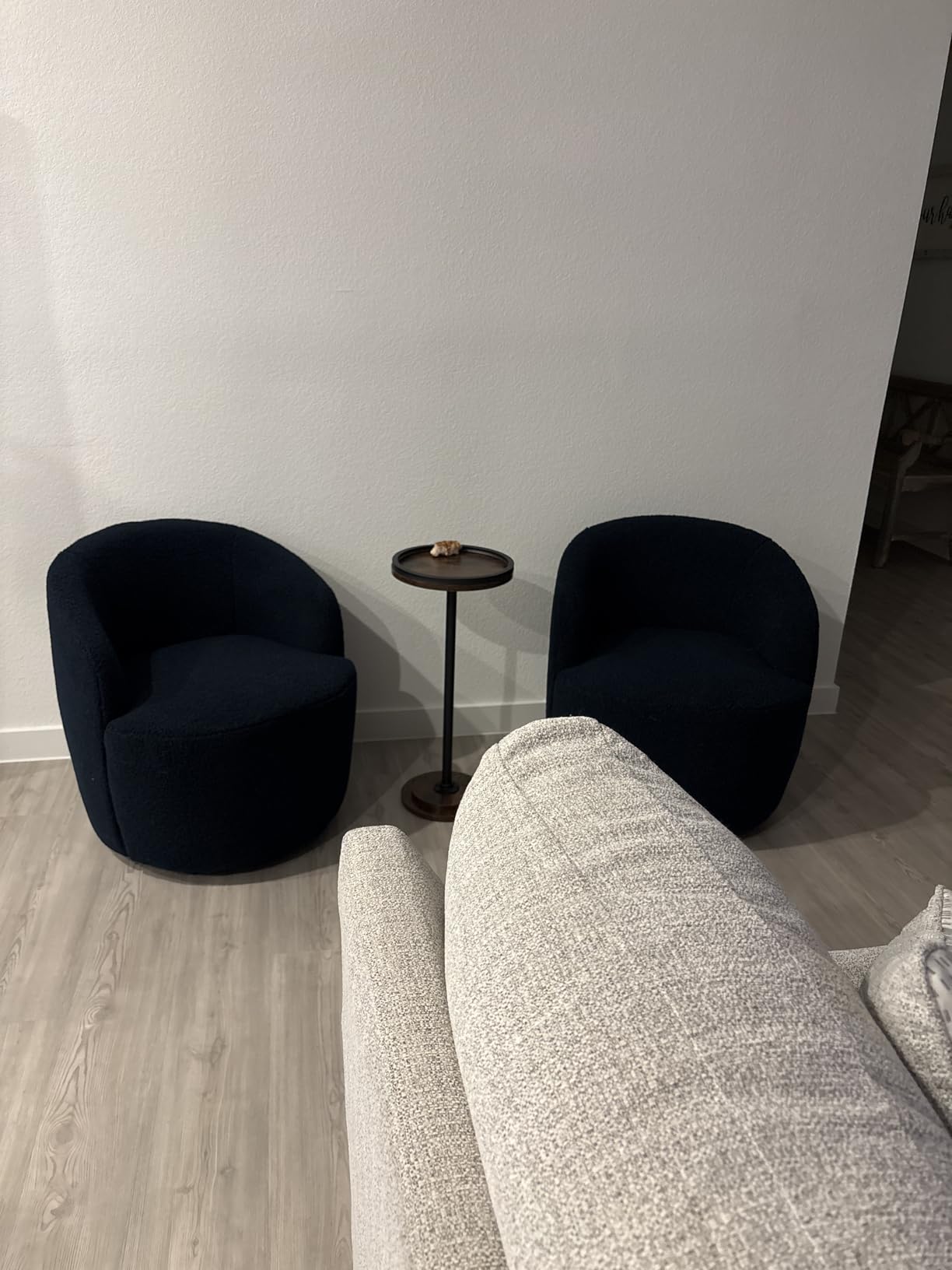 FOXHUNTER 360° Swivel Accent Chair, Barrel Chairs, Teddy Ivory | Metal Base, Curved Backrest, Small Single Armchair Comfy Sofa Chair, Boucle Chairs, Modern Chairs for Living Room Bedroom customer photo 2
