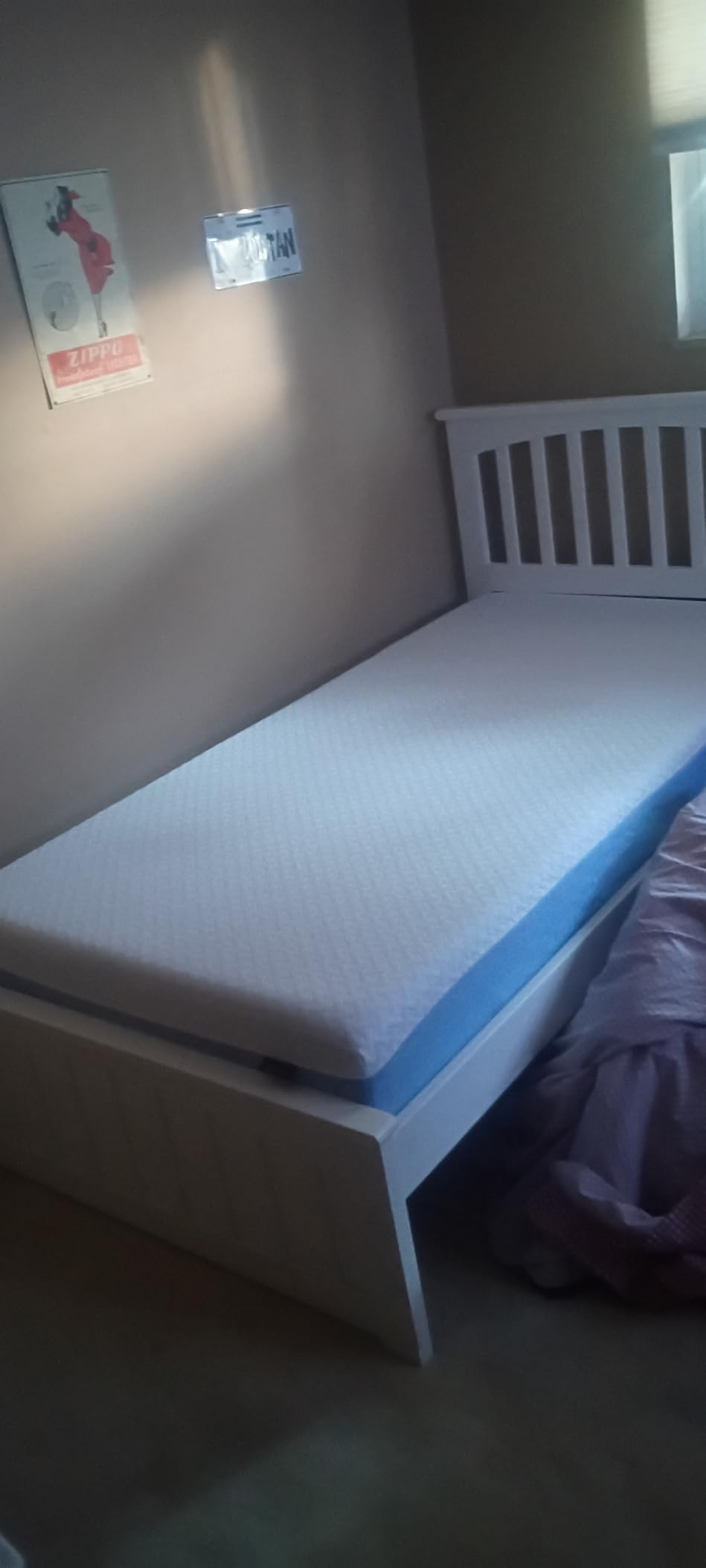 Zinus 6 Inch Twin Cooling Essential Memory Foam Mattress, Medium Feel customer photo 2