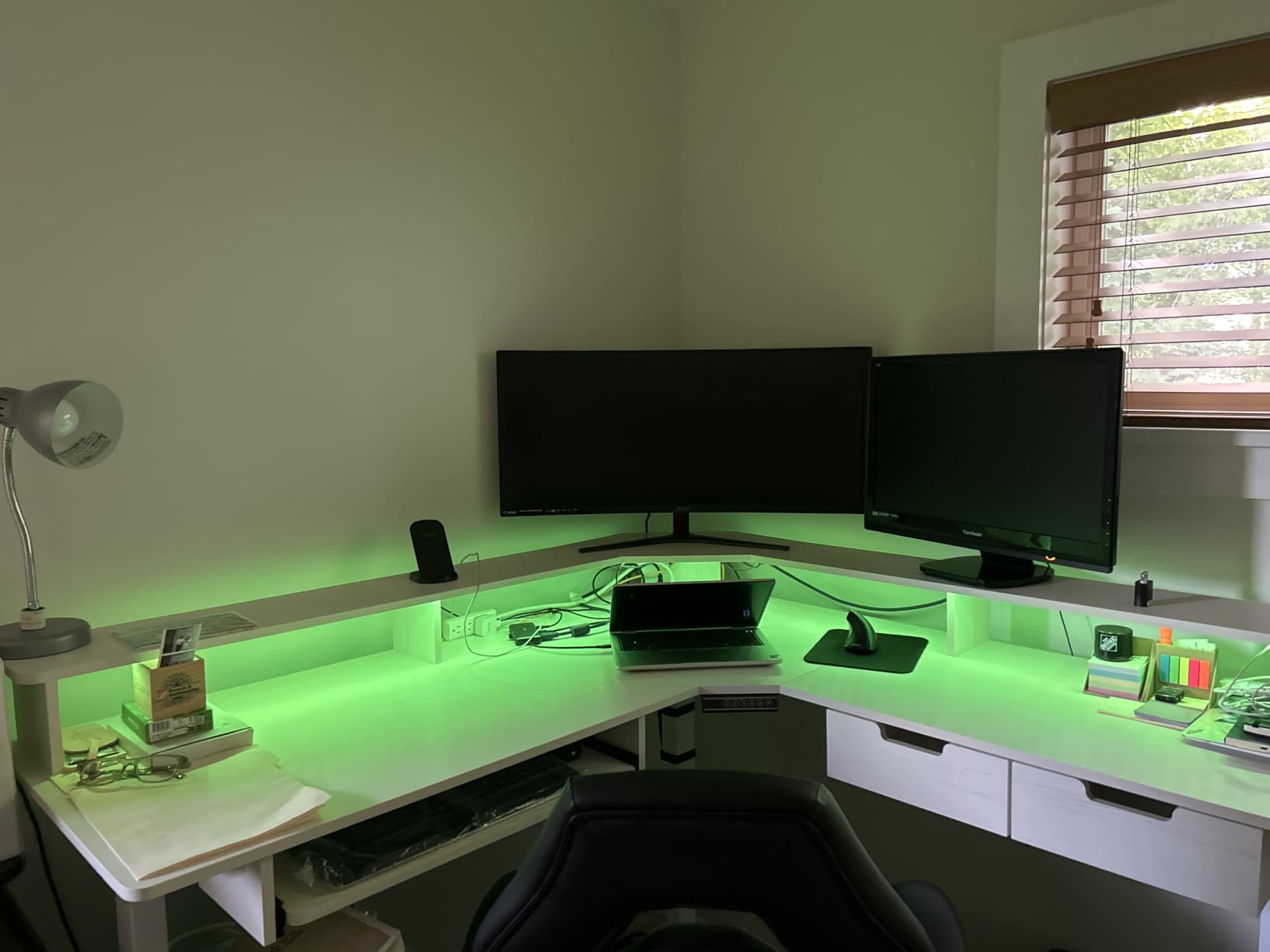 RedLemon 60 Inches L Shaped Electric Standing Desk, Dark Rustic Oak customer photo 2