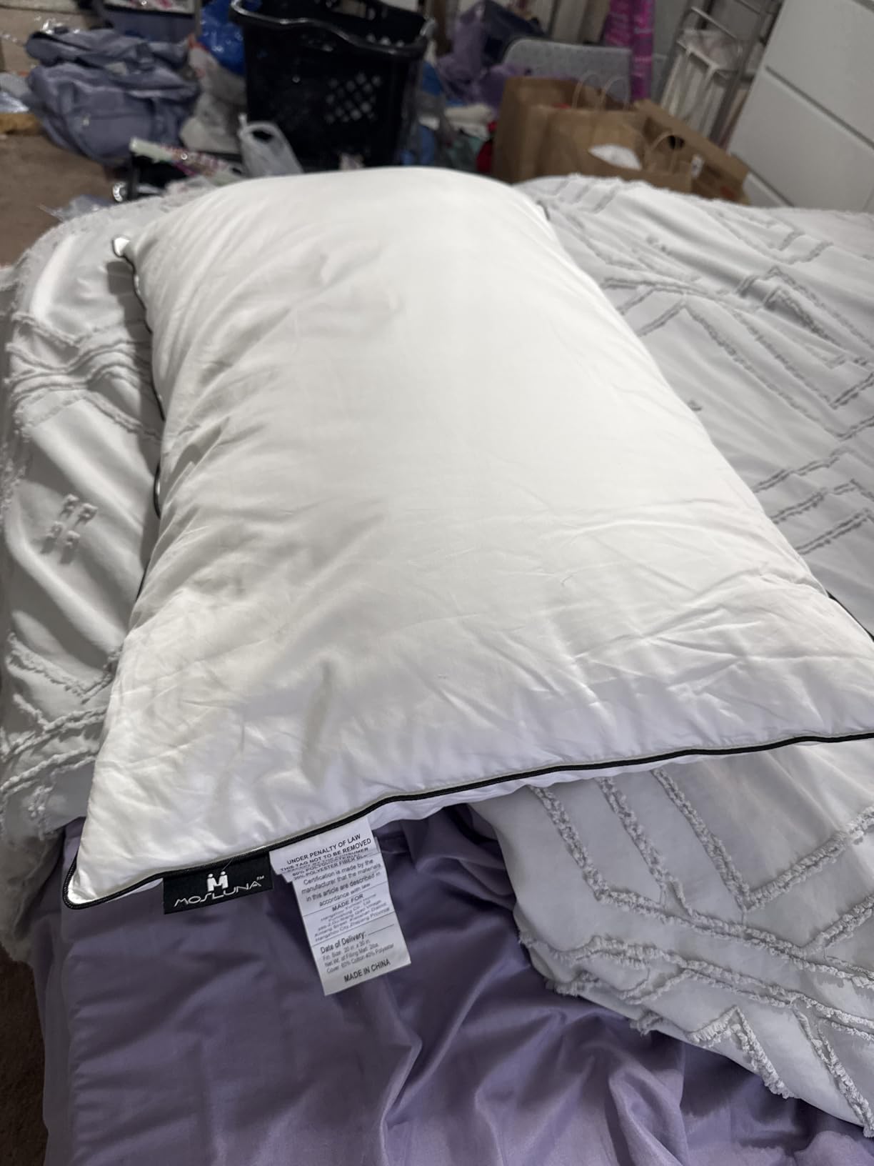 Flat Feather Down Pillows Pillows for Sleeping King Size Set of 1, Thin Hotel Pillow 1 Pack with Airyfil™ Fillings, Soft Bed Pillow for Stomach, Back Sleepers, Soft, 20×36 in. customer photo 2