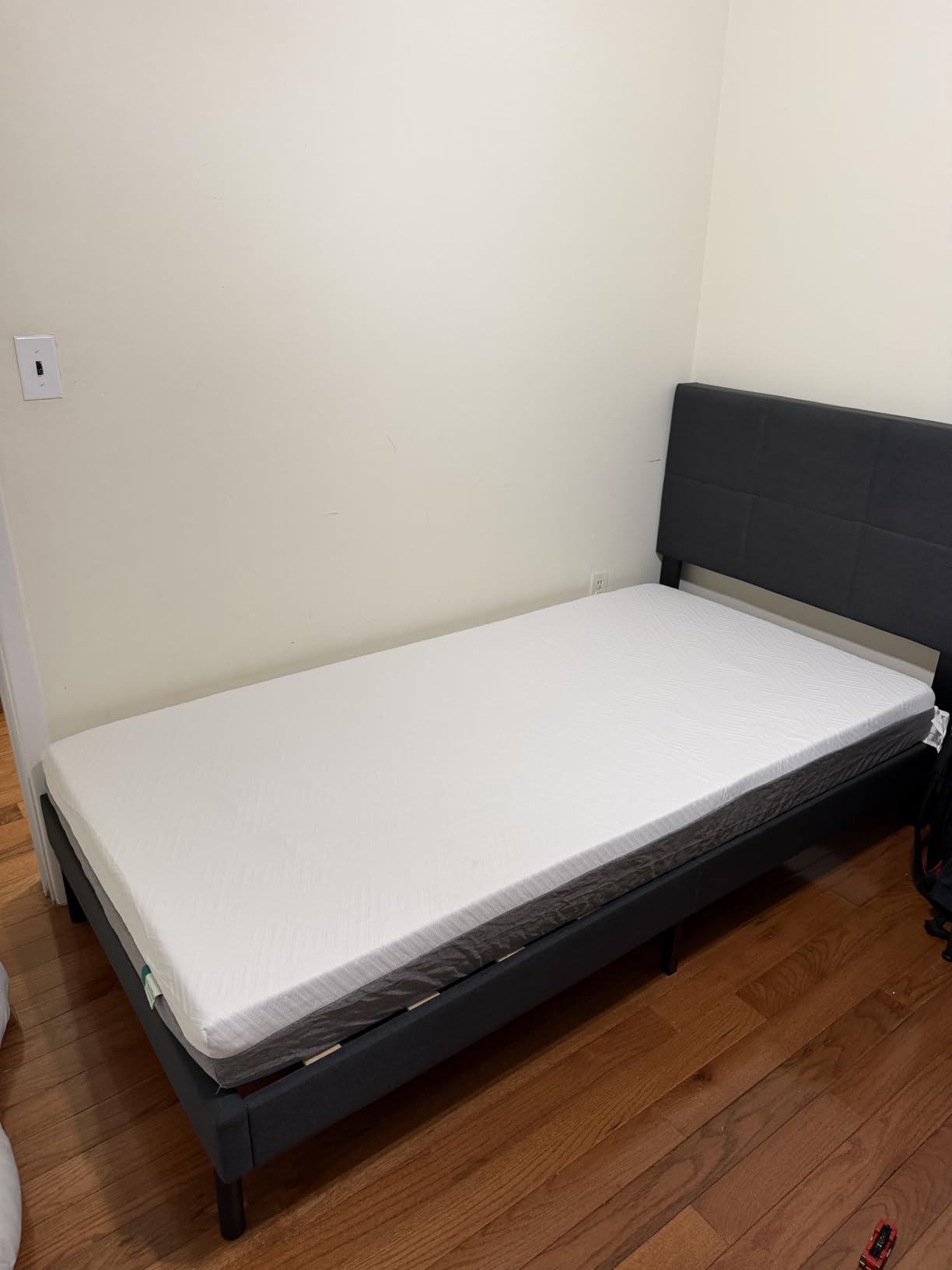 Novilla Bliss Mattress Twin XL, 10 Inch Gel Memory Foam Twin XL Mattress customer photo 1
