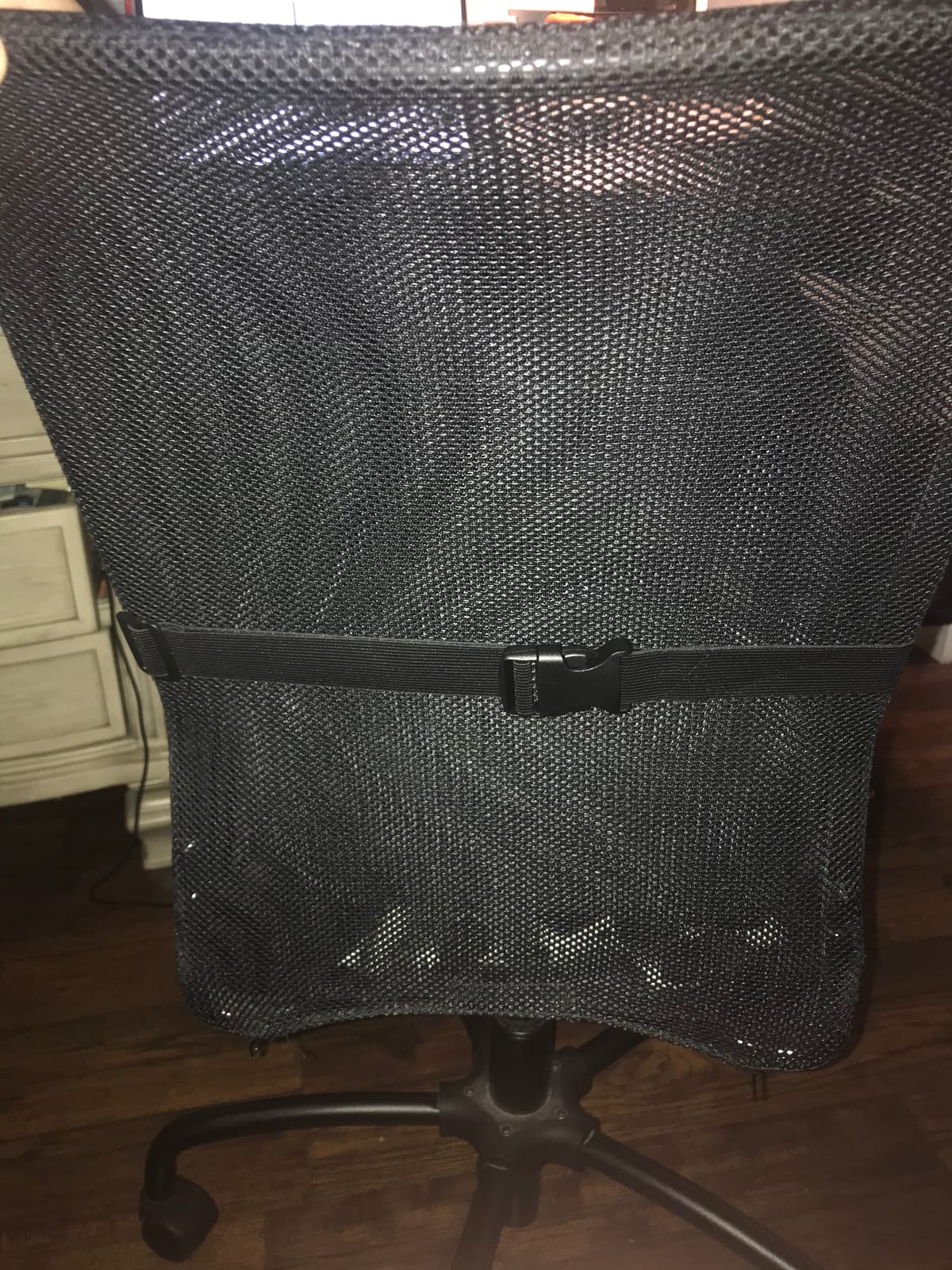 Cubii Cushii V2 Back Support Cushion, Lumbar Pillow, Office Chair, Black customer photo 1