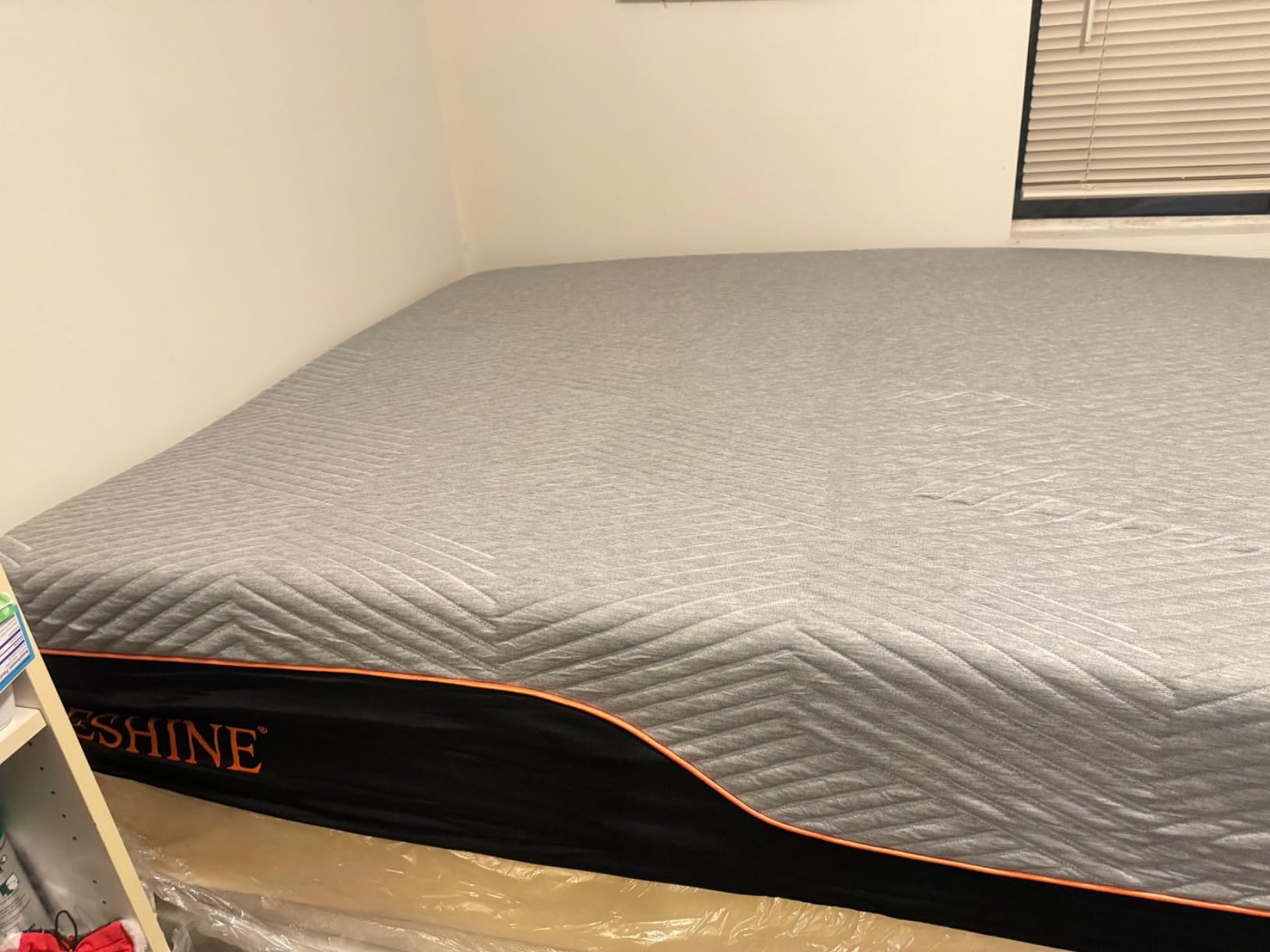 ESHINE Queen Mattress for Back Pain & Pressure Relief, 14” Gel Memory Foam customer photo 1