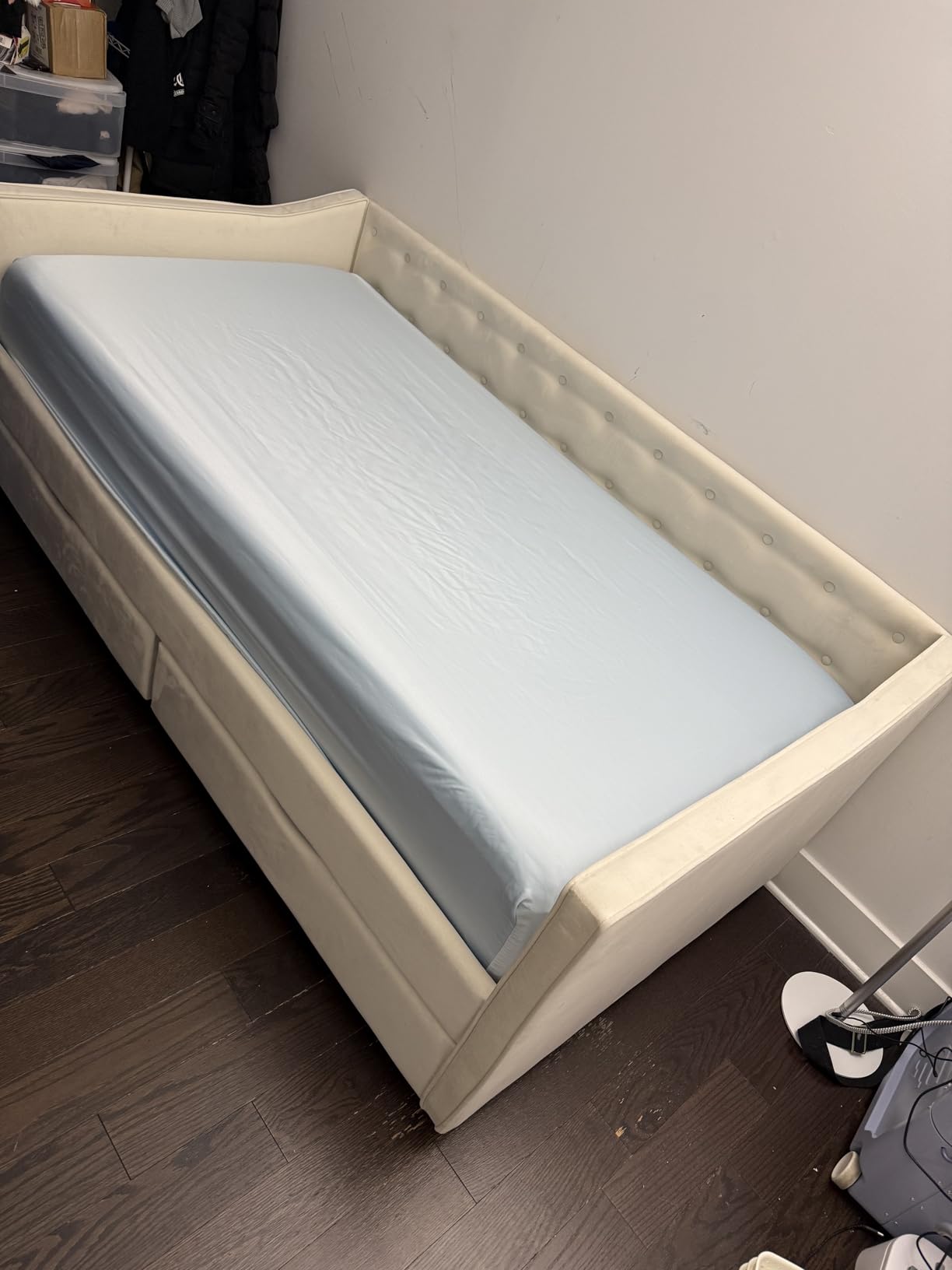 Nectar 12” Twin Memory Foam Mattress, Medium Firm, 1-Year Trial | Contouring Memory Foam, Cooling Top Layer, Back Pain & Pressure Relief, Mattress in a Box, 365-Night Trial & Forever Warranty customer photo 1