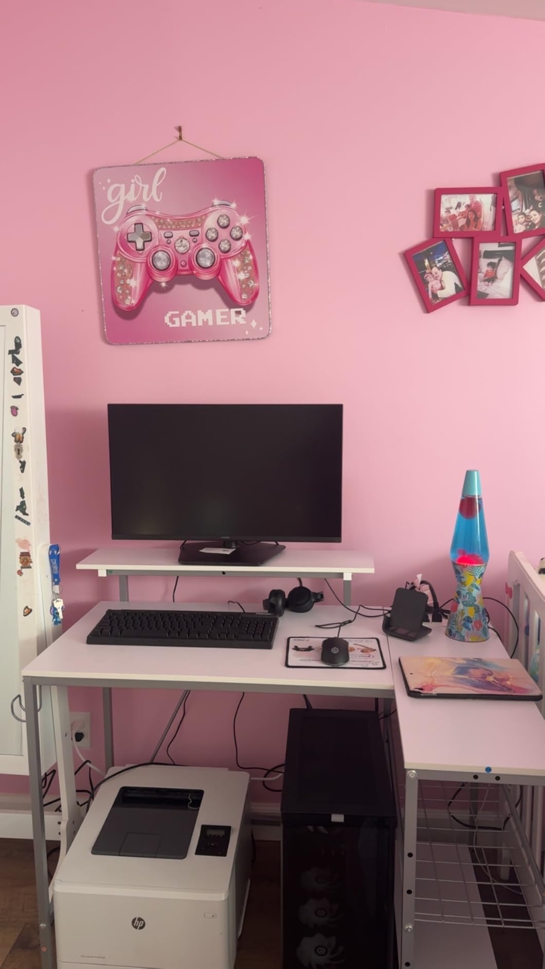 Bestier 42-Inch L-Shaped Computer Desk with Charging & LED, White customer photo 1