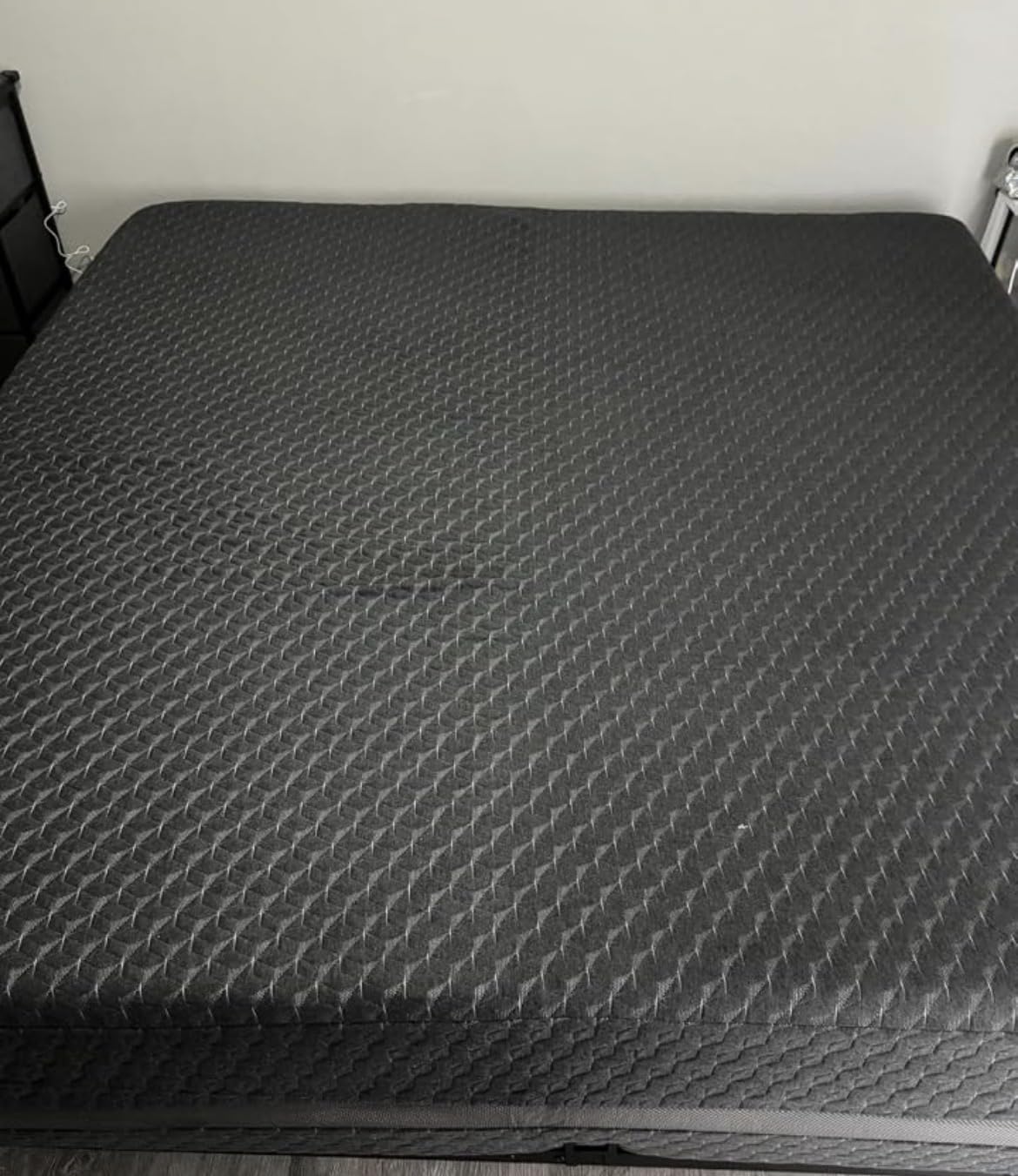 Novilla King Mattress 14 Inch, King Memory Foam Mattress | for Pressure Relief & Supportive Comfort, Motion Isolation & Cooling Comfort for Undisturbed Sleep, CertiPUR-US Certified customer photo 2