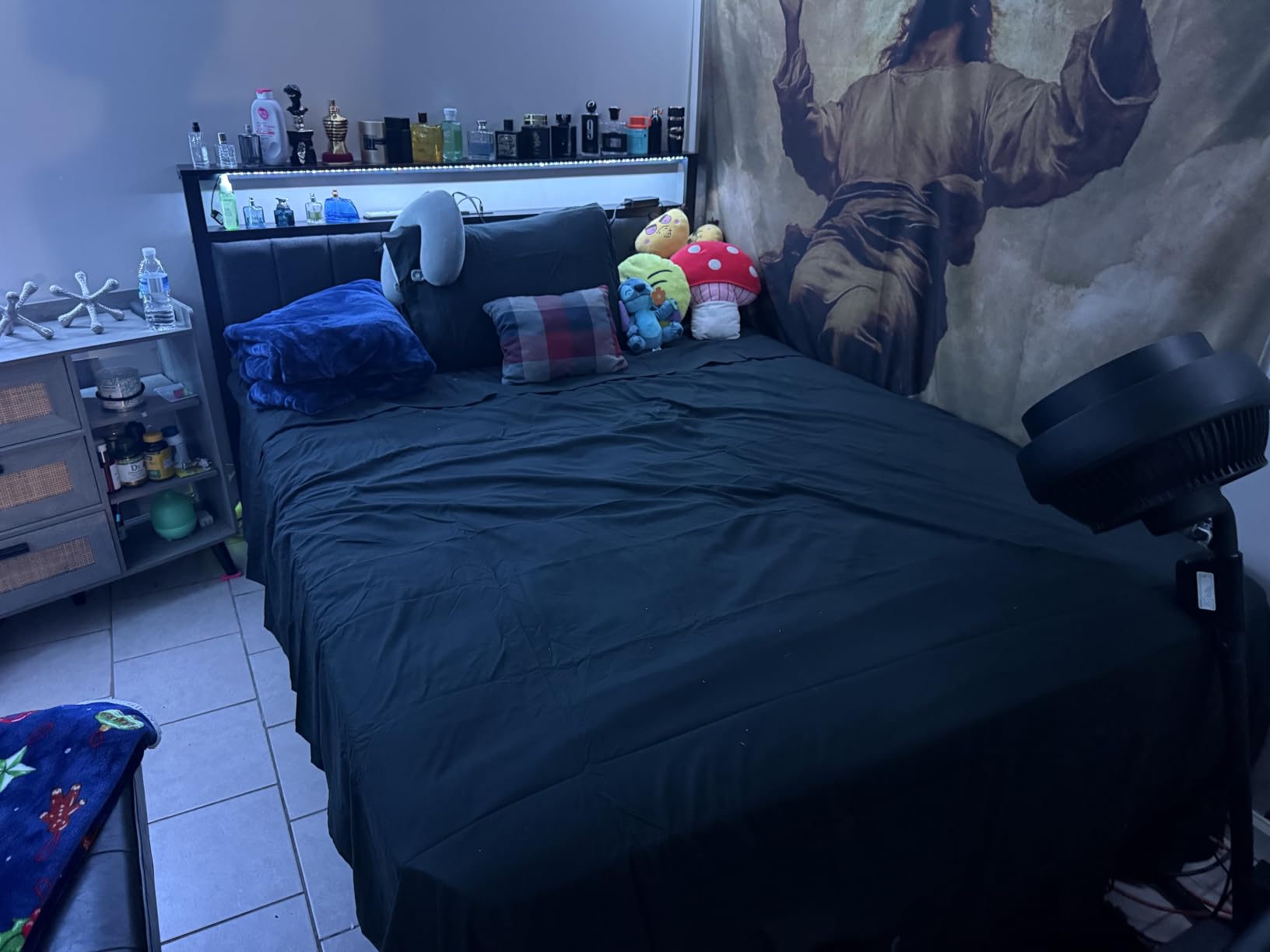 Furnulem Twin Bed Frames with Storage Drawers and Upholstered Headboard customer photo 2