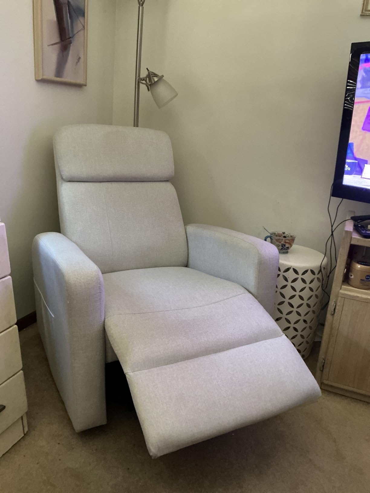 Korser Power Recliner Chair for Adults, Swivel Rocker Recliner with USB Ports, Nursery Rocking Chairs with Side Pockets, Electric Recliner Nursery Glider for Living Room & Nursery, Linen Fabric, Beige customer photo 1
