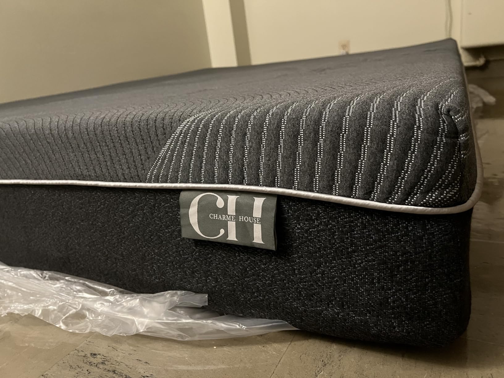 Dyonery Queen Size Mattress, 10 Inch Gel Memory Foam, Medium Firm customer photo 1