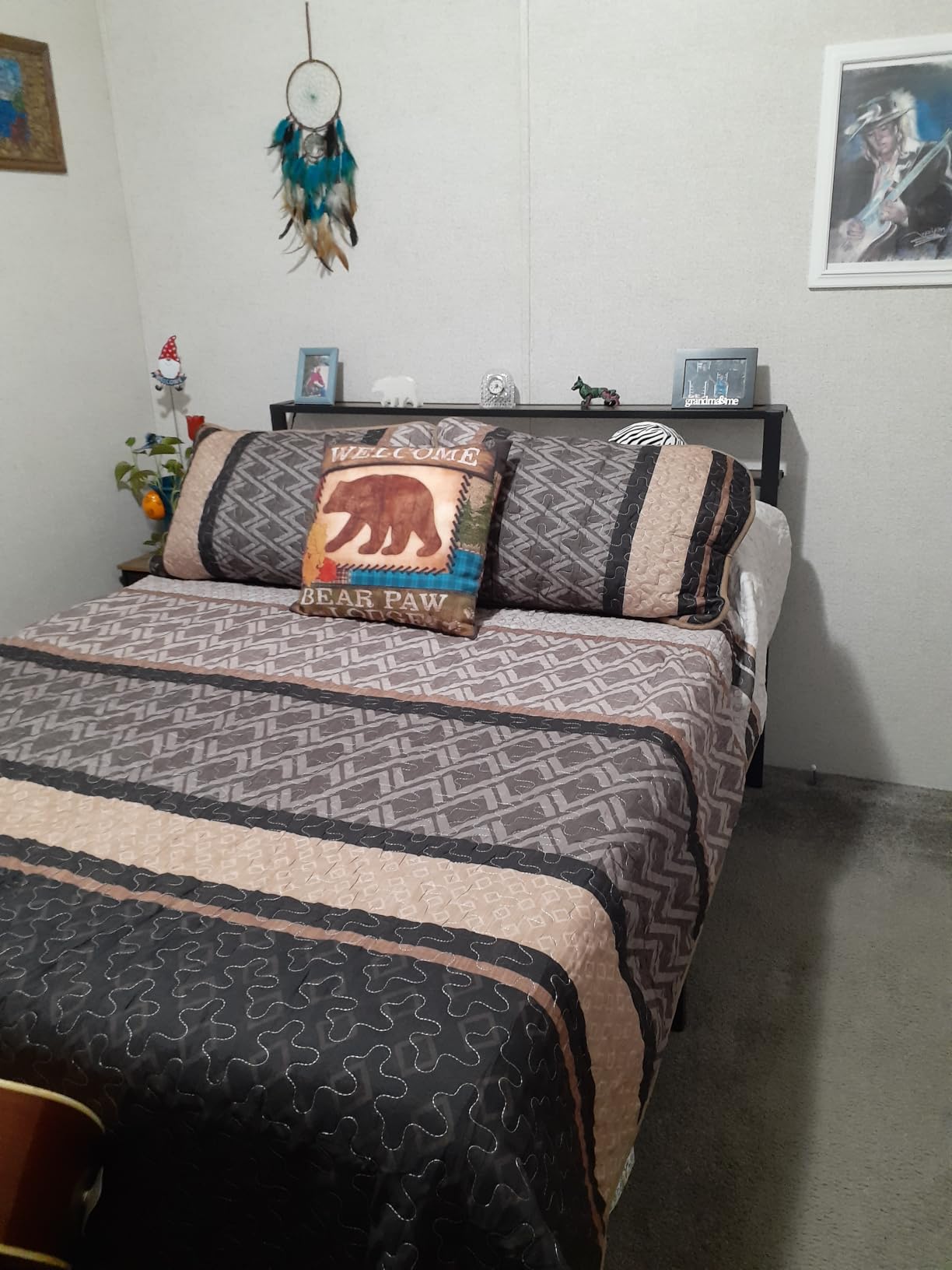 Liians Queen Size Bed Frame with 2-Tier Storage Shelf Headboard, LED Lights customer photo 1