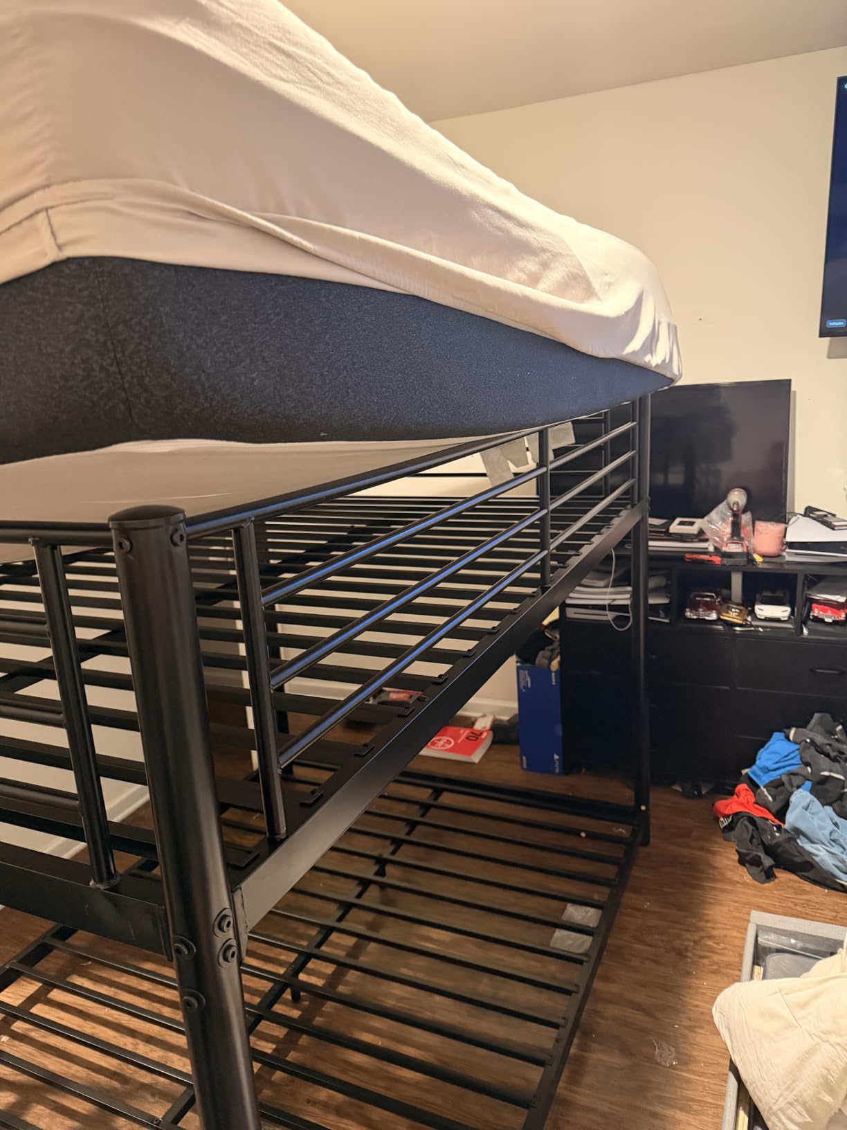 Metal Bunk Bed, Twin Over Full Bunk Bed with Safety Guardrail and Ladder, Heavy Duty Bunk Beds Twin Over Full Size for Apartment, Bedroom(Black) customer photo 2