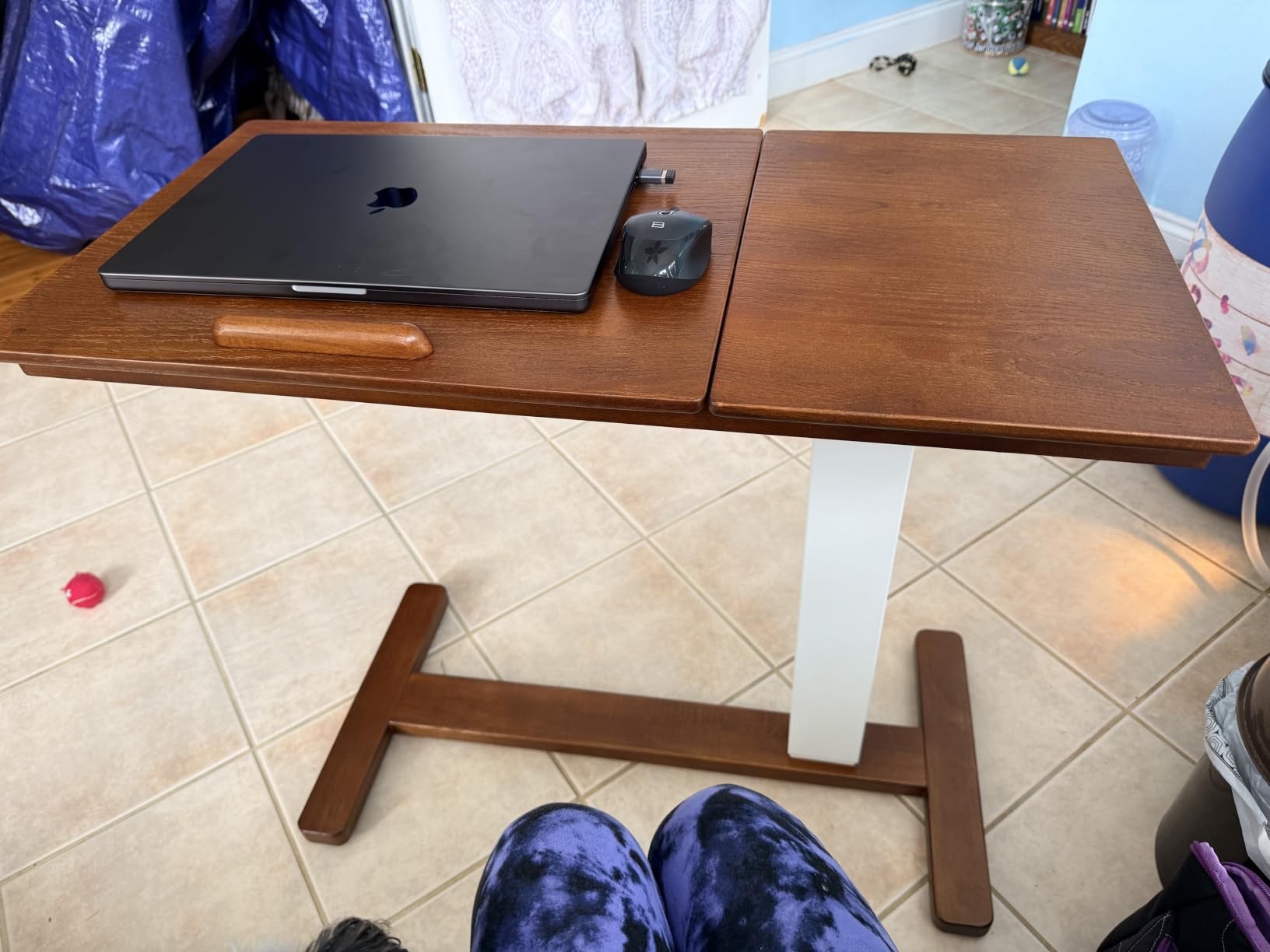 Muwuele Solid Wood Overbed Bedside Table with Wheels, Adjustable Medical Tilt Top Hospital Bed Table Over The Bed, Rolling Laptop Desk, Mobile Standing Desk for Hospital and Home Use (Walnut) customer photo 1