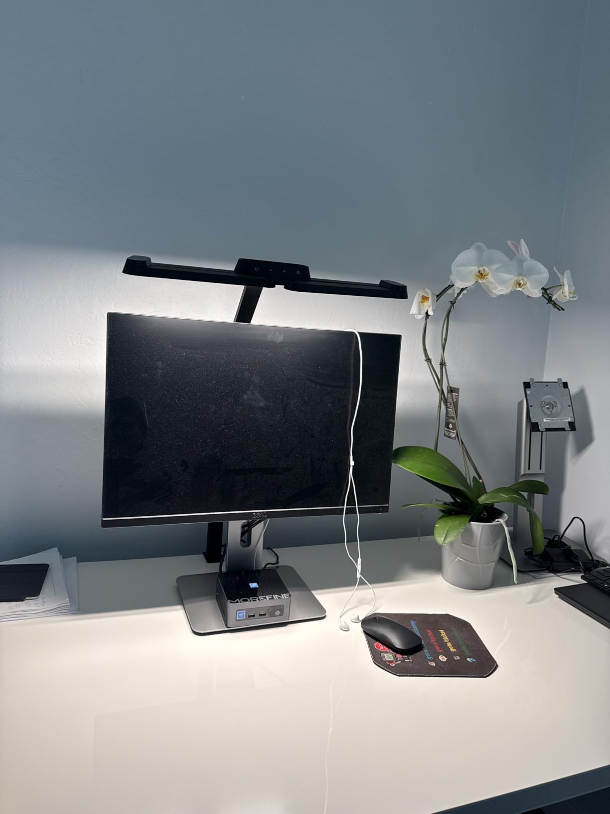 Honeywell Wide Desk Lamp with Clamp for Dual Monitors, 22W Full-Spectrum Eye-Caring LED Desk Lamp for Home Office, 3-Section Adjustable Architect Light for Large Desk, Stepless Dimming, 3000K-5700K customer photo 1