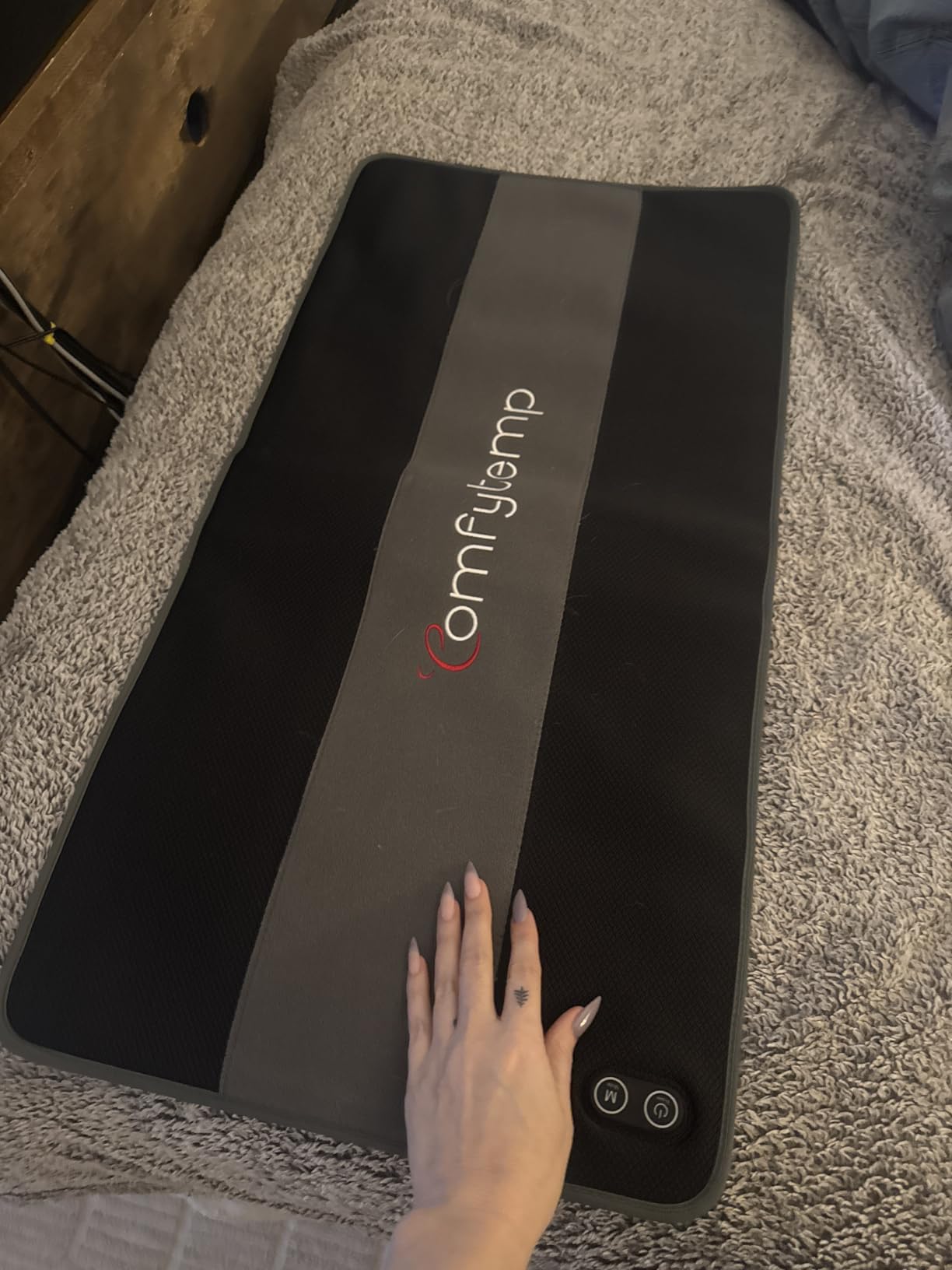 Comfytemp Red Light Therapy Mat for Body, 33'' x 17'', 660nm & 850nm | Flexible Near Infrared Light Therapy Pad, Wearable Light Blanket with Timer, for Back Belly Knee Joint Muscle, Home Use customer photo 2