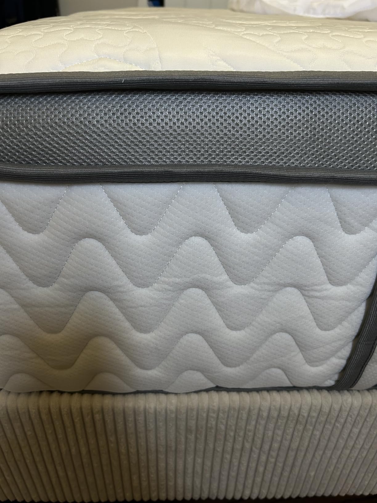 SLEEP100 Firm New Version King Mattress 14 Inches - Luxury Cooling Hybrid Bed Mattress in a Box with Lumbar & Shoulder Support, Hotel Collection for Pain Relief - Fiberglass Free - 365 Night Trial customer photo 2