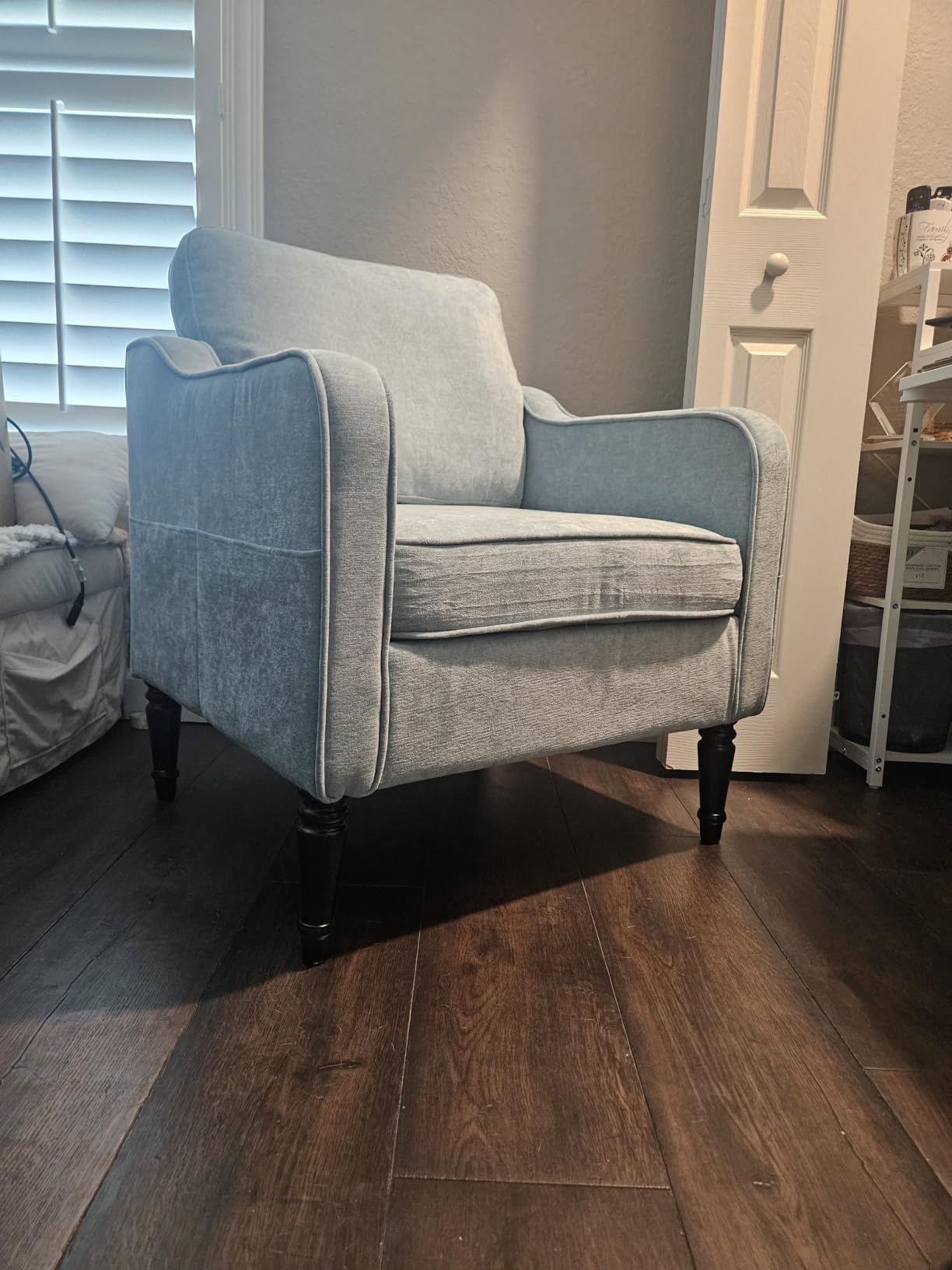 Accent Chair for Living Room, Mid Century Modern Reading Chair for Bedroom, Upholstered Armchair with Side Pockets, Comfy Single Sofa Side Chair for Office, Apartment, Small Room, Black customer photo 1