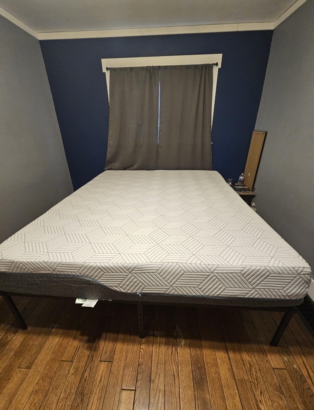 FATHOM Medium Twin XL Mattress 10 Inch Memory Foam Mattress Bed in a Box for Back Pain Relief and Cool Sleep with Gel Foam and Removeable Fiberglass Free Cover, CertiPUR-US Certified customer photo 1