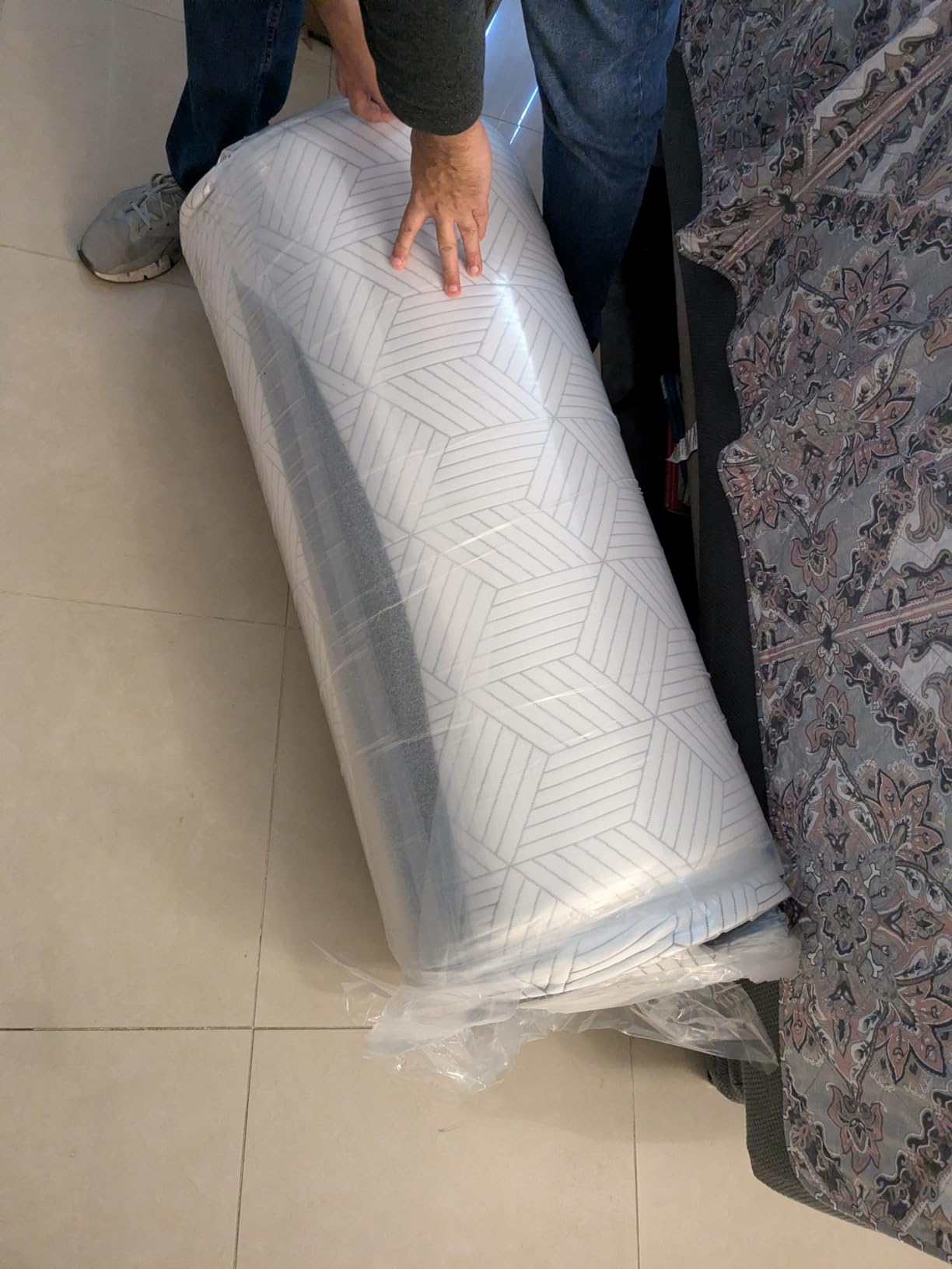 FATHOM Firm Queen Mattress 12 Inch Memory Foam Mattress Queen Size Bed in a Box for Back Pain Relief and Cool Sleep with Gel Foam and Removeable Fiberglass Free Cover, CertiPUR-US Certified customer photo 1