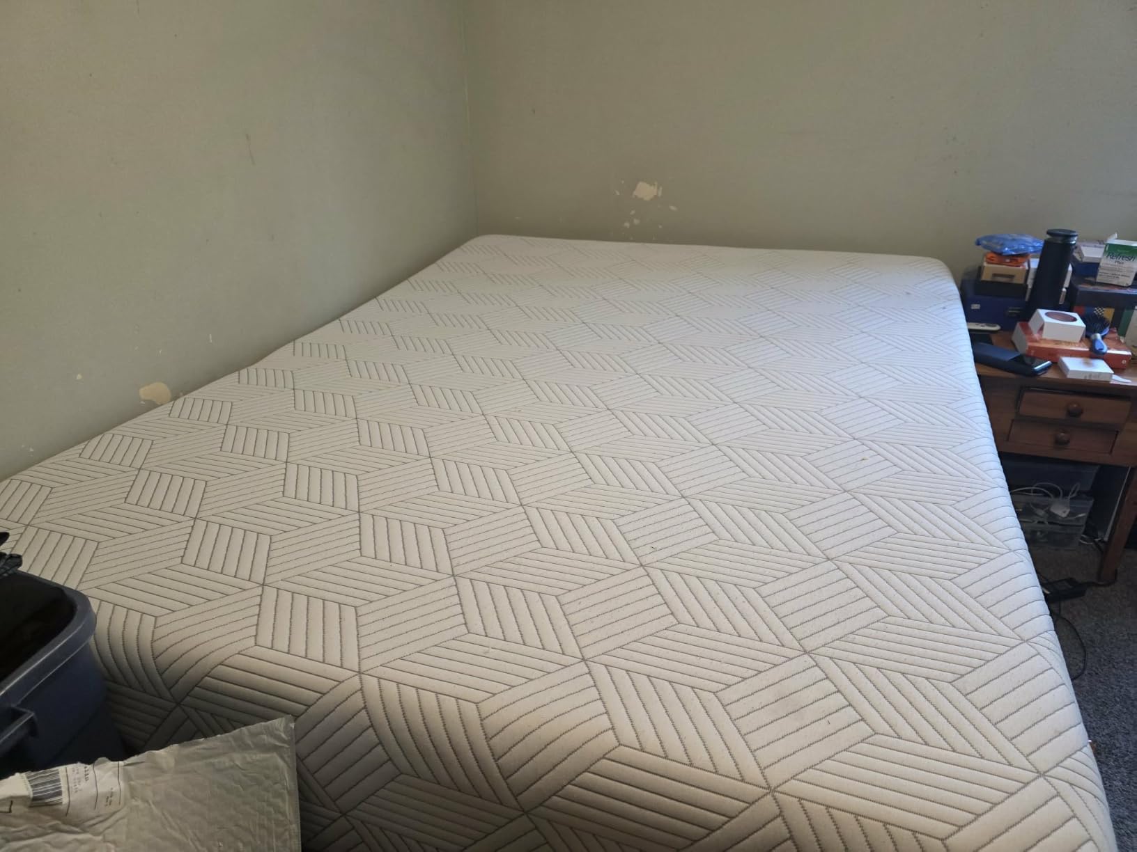 FATHOM Medium King Mattress 12 Inch Memory Foam Mattress King Size Bed in a Box for Back Pain Relief and Cool Sleep with Gel Foam and Removeable Fiberglass Free Cover, CertiPUR-US Certified customer photo 1