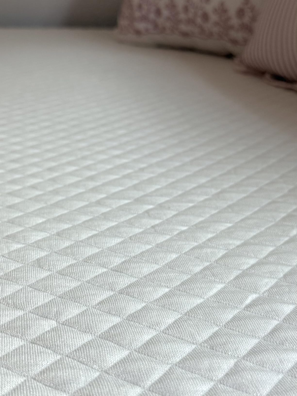 LIFEMENT Full Size Mattress, 8 Inch Full Mattress, Basic Copper Cooling Gel Memory Foam Mattress in a Box, Pressure Relief with Medium Firm Support, CertiPUR-US Certified, 75''L x 54''W customer photo 2