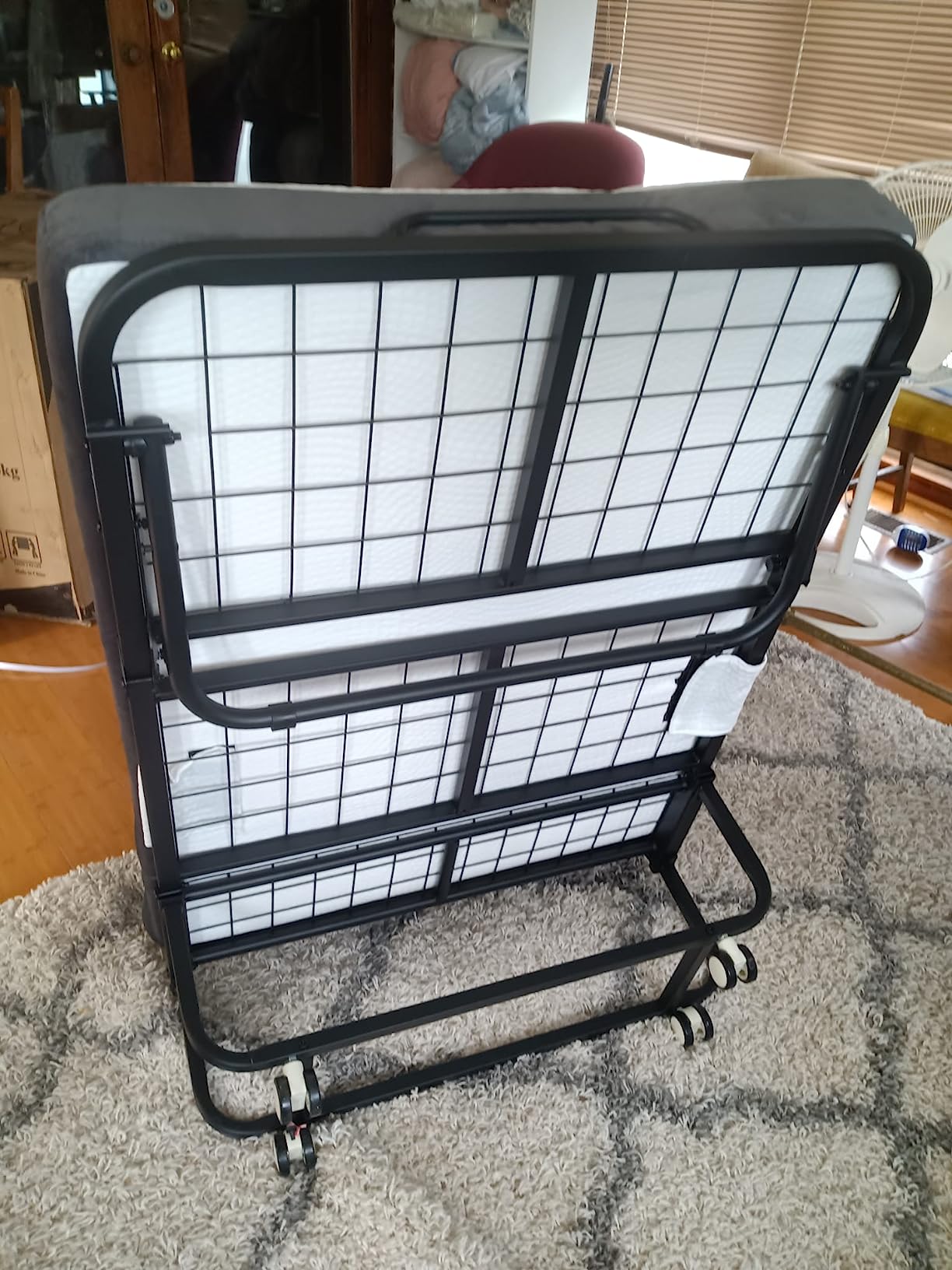 Mjkone Folding Bed, 75
