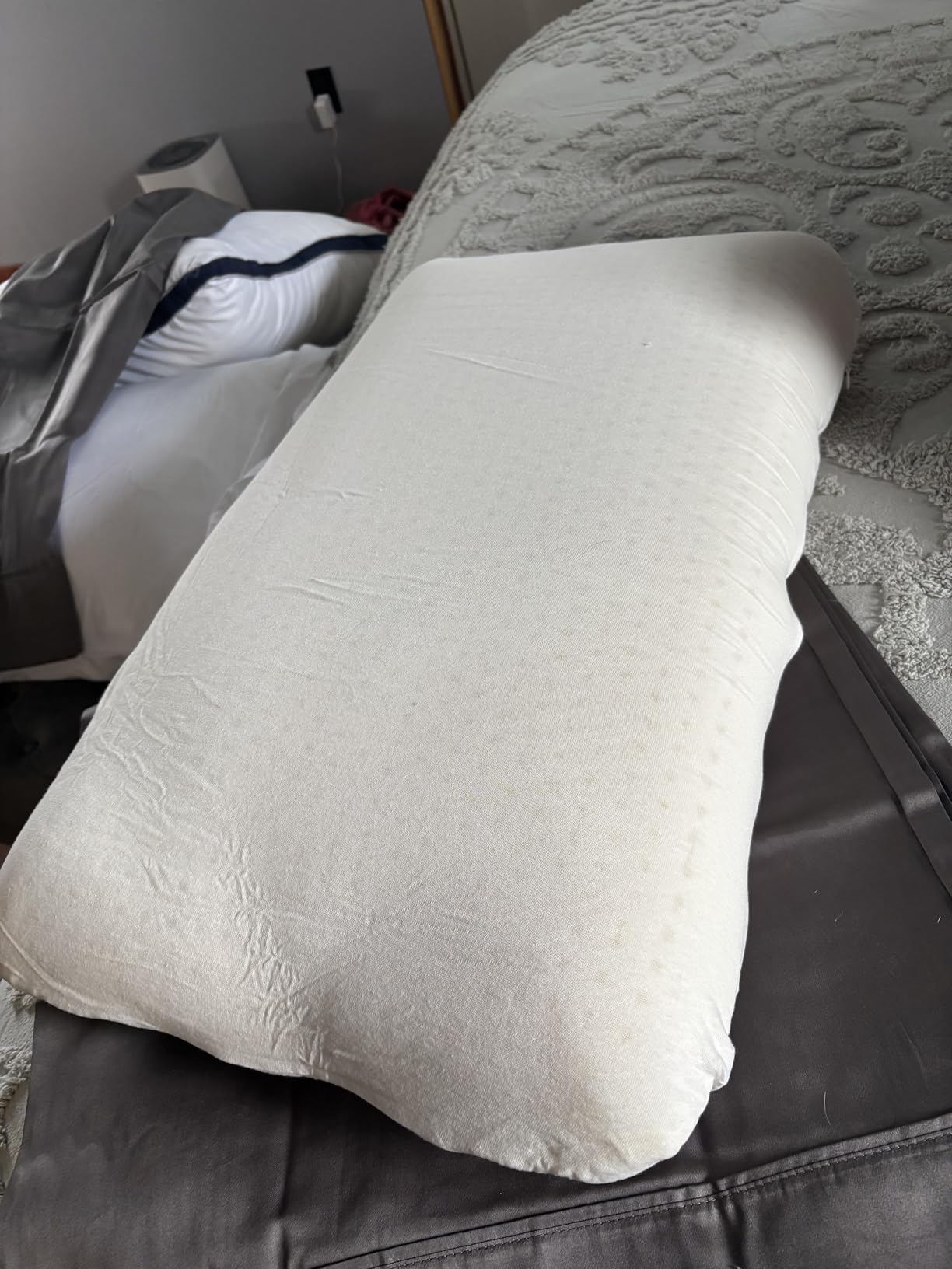 100% Natural Talalay Latex Pillow Sleeping Bed Pillows, Extra Soft Luxury Queen Pillow, Stomach, Neck, Removable Breathable Cotton Cover (Standard, Firm (5.5''H)) customer photo 2