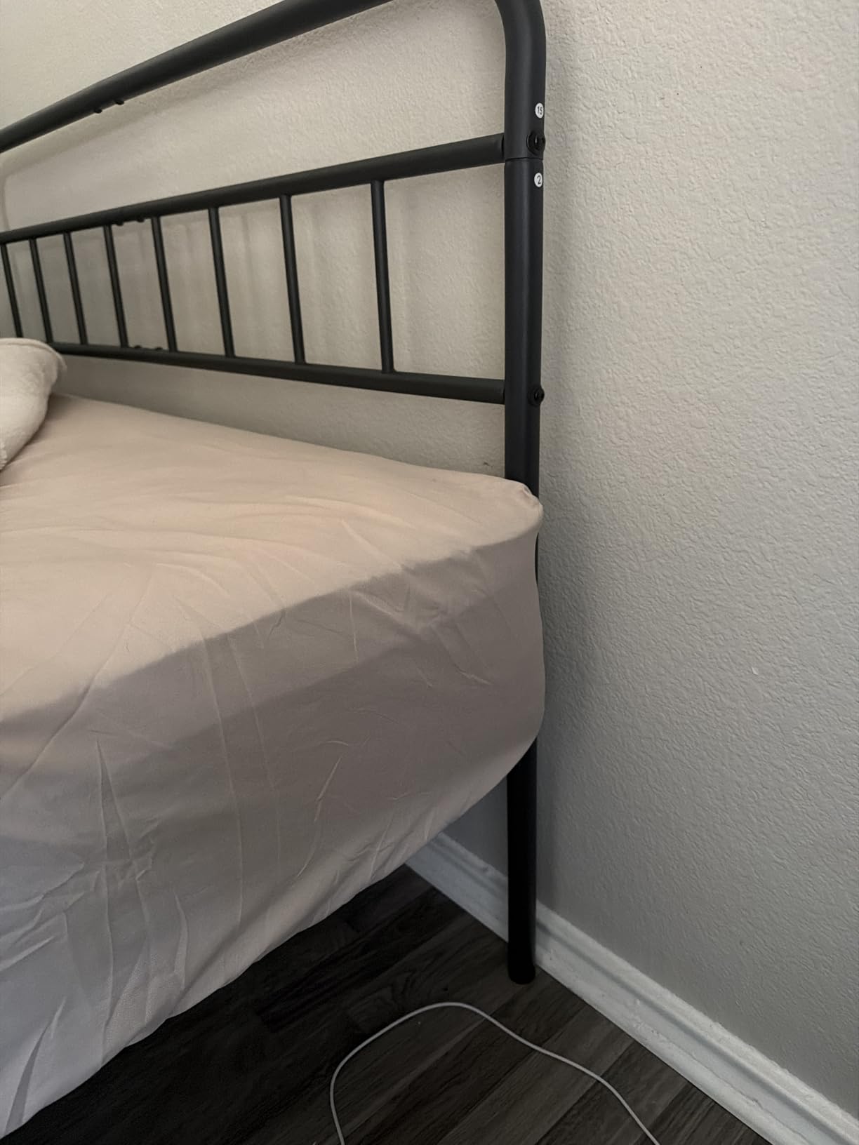 CH CHARME HOUSE Queen Mattress 10 Inch Hybrid Mattresses in a Box customer photo 1