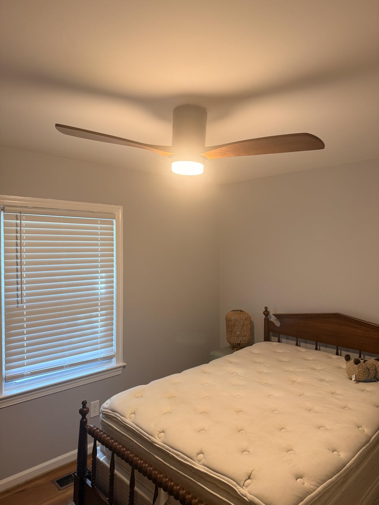 Sofucor 52 Inch Smart Ceiling Fans with Lights, Low Profile Flush Mount customer photo 2