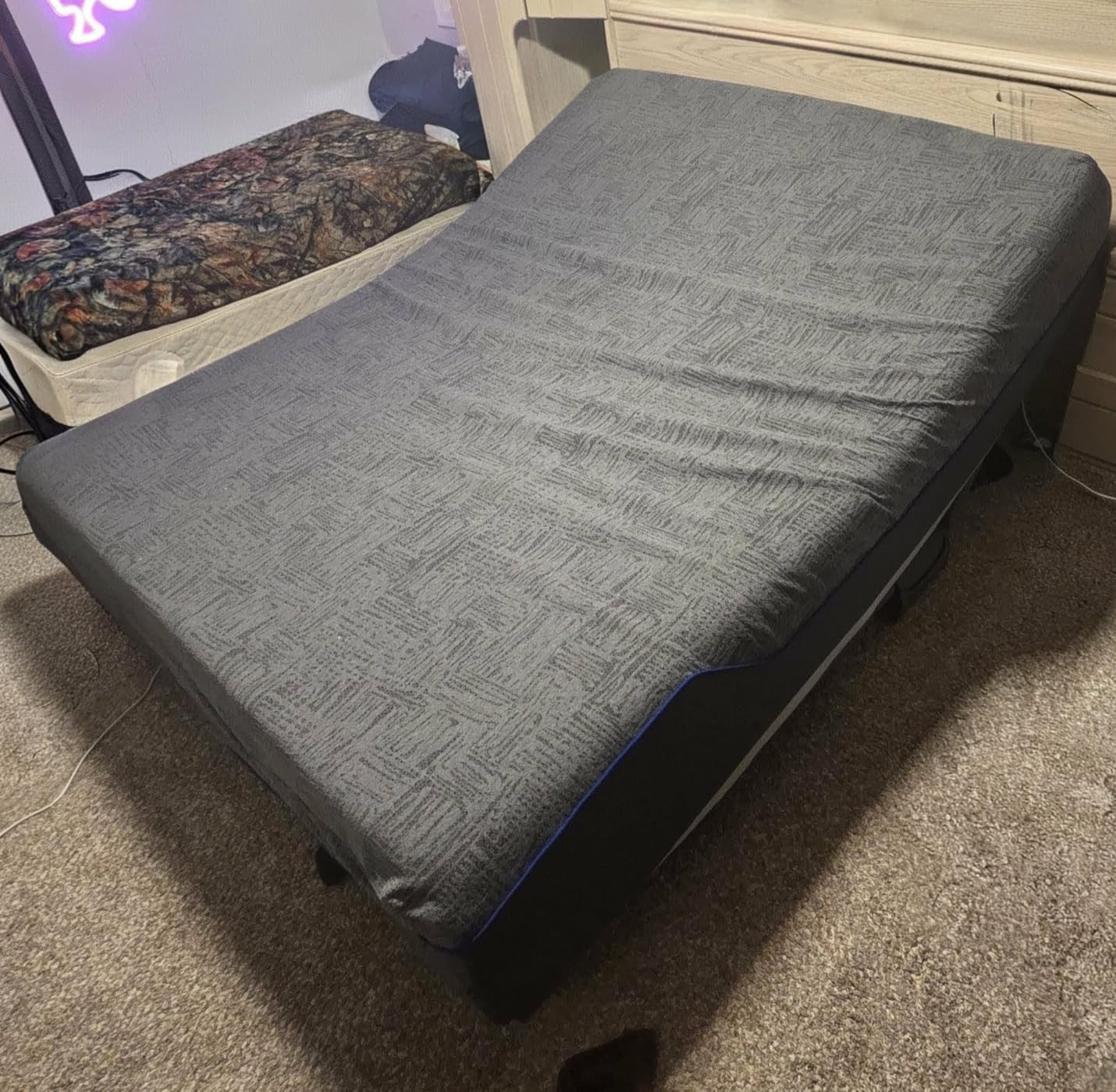 Amada Queen Adjustable Bed Frame with Head & Foot Incline & Wireless Remote, Zero Gravity, Electric Base with 4 Leg Height Options, 4 USB Ports and LED Night Light customer photo 2