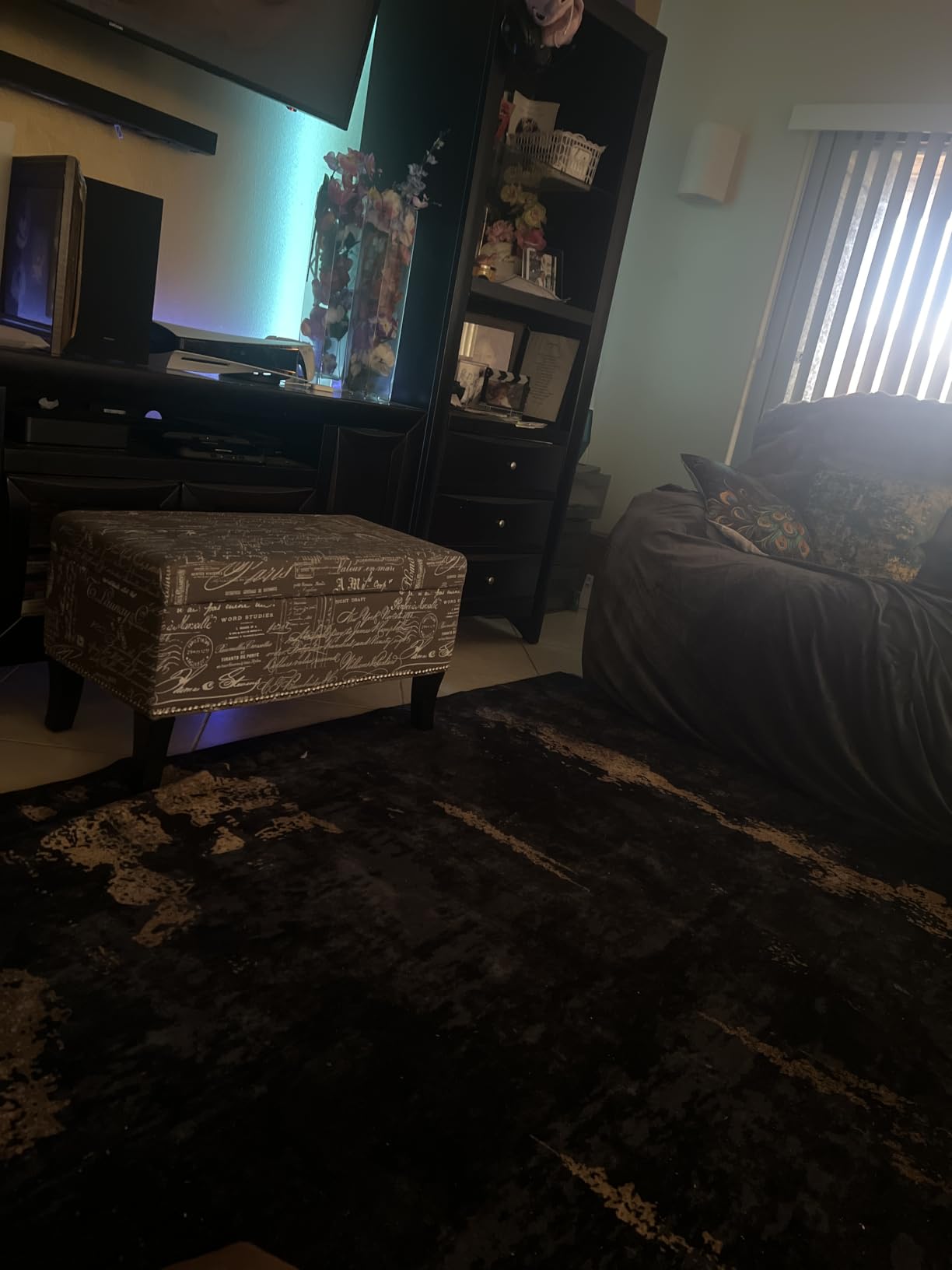 RELEANY Washable 6'x9' Abstract Area Rug for Living Room Black Gold customer photo 1