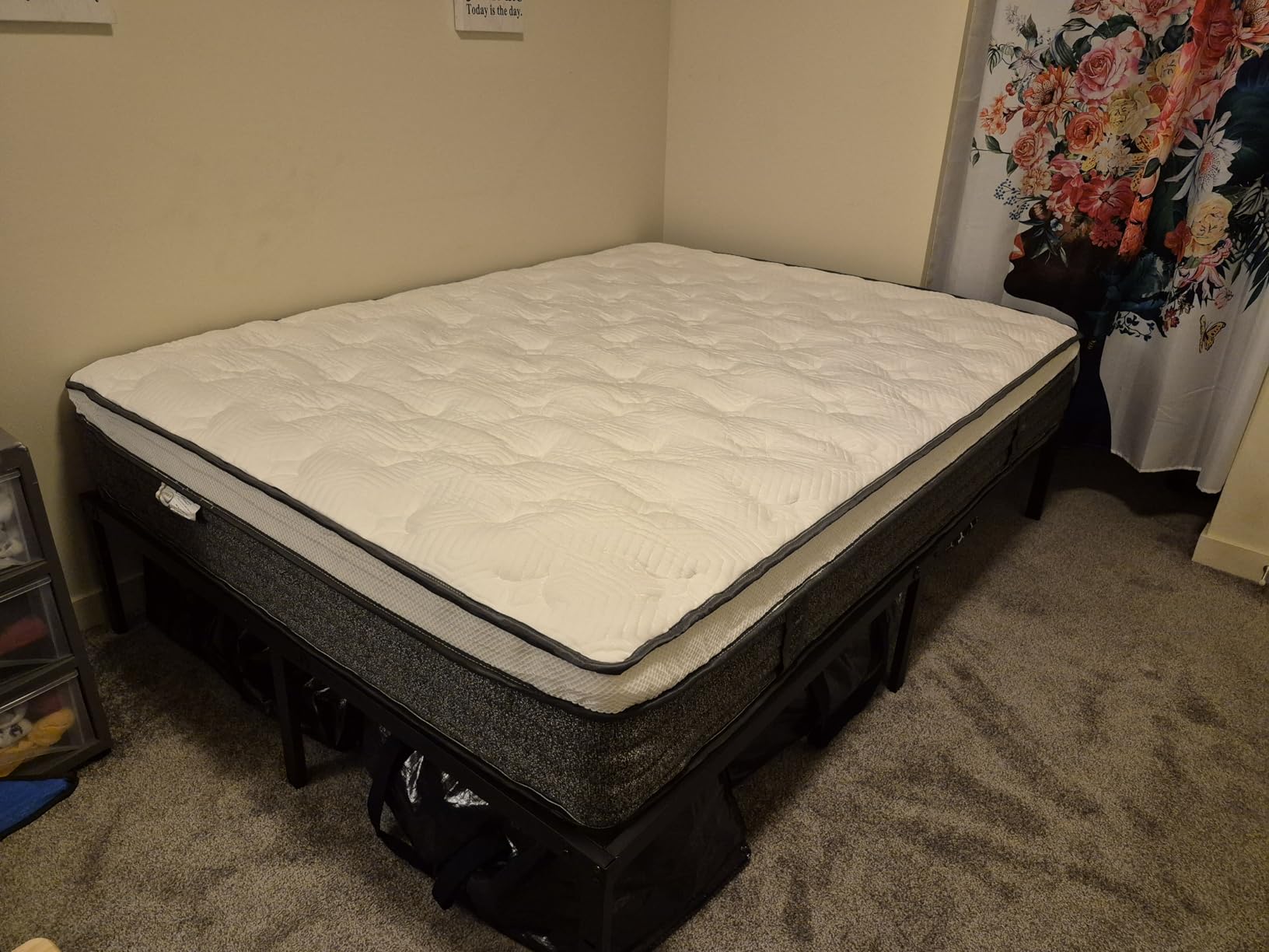 Queen Mattress, 12 Inch Queen Size Hybrid Mattresses in a Box | Medium Feel Foam and Individual Pocket Springs, Fiberglass Free Mattress, Extra Edge Support, CertiPUR-US, Blue customer photo 2