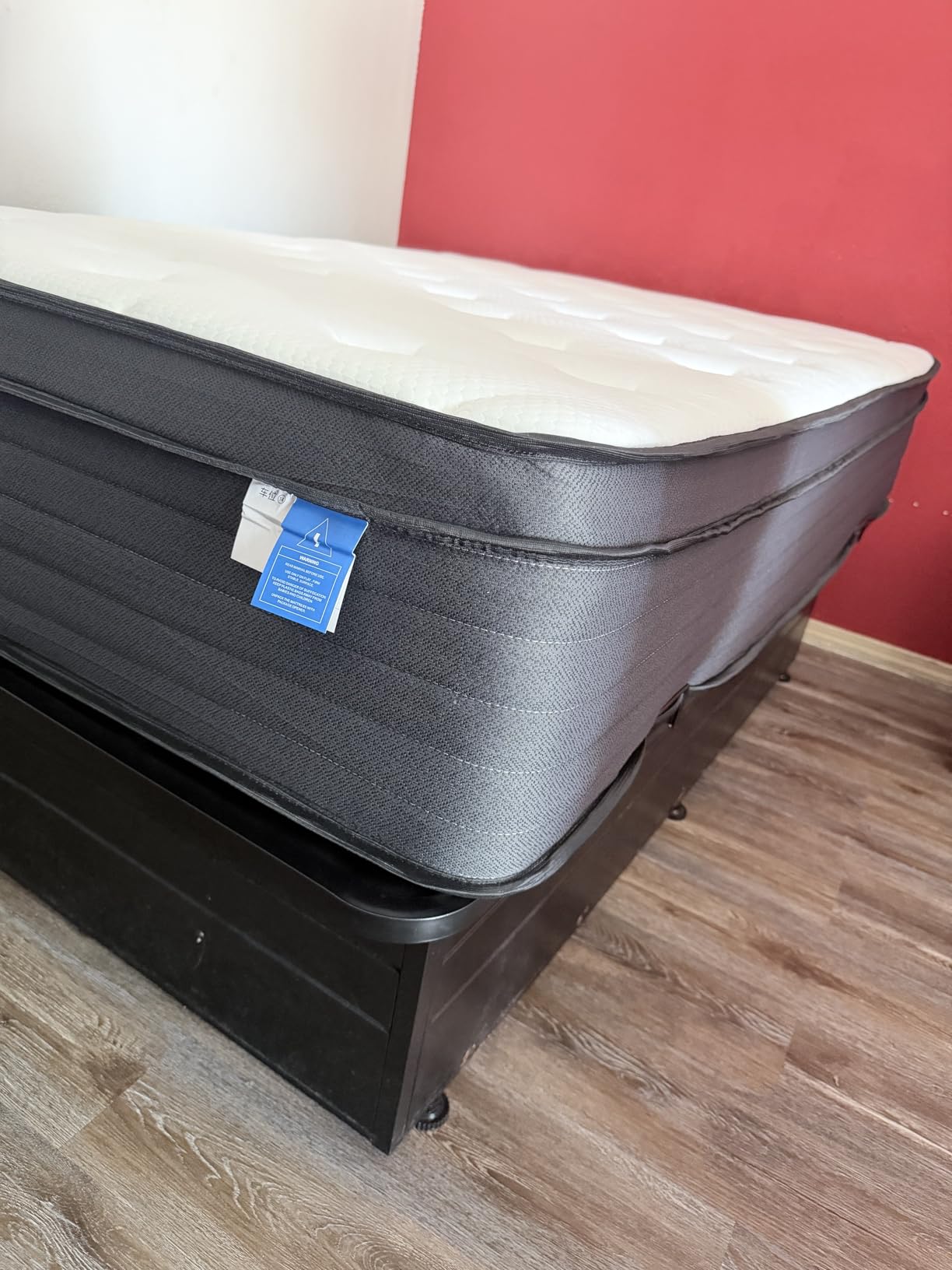 Queen Mattress, 14 Inch Hybrid Memory Foam Mattress in a Box, Cooling Gel for Pressure Relief & Back Pain Support, CertiPUR-US Certified, Medium Firm Bed, Breathable Comfort Sleep customer photo 2