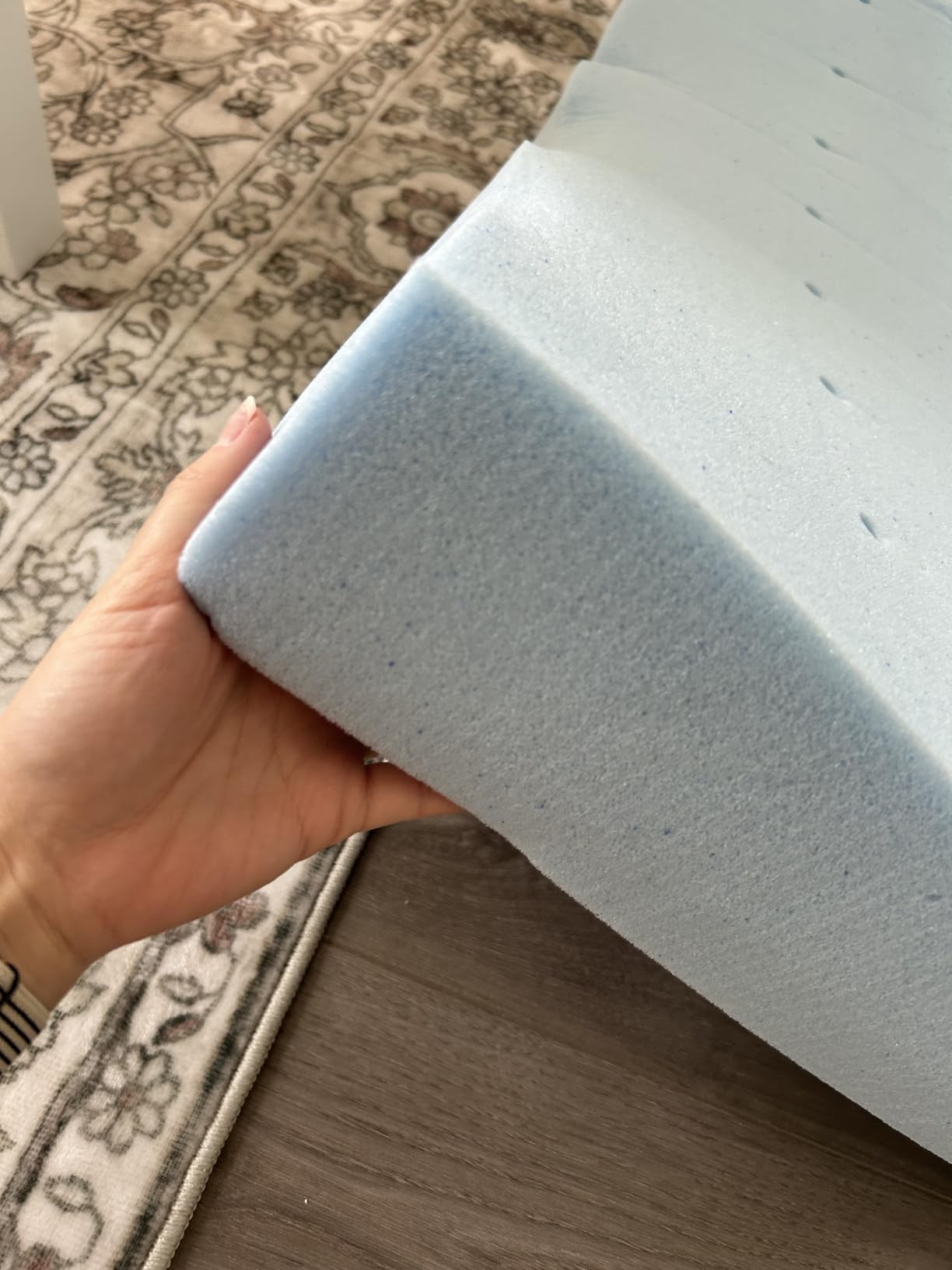EGOHOME 3 Inch King Memory Foam Mattress Topper- Cooling Gel Infused customer photo 2