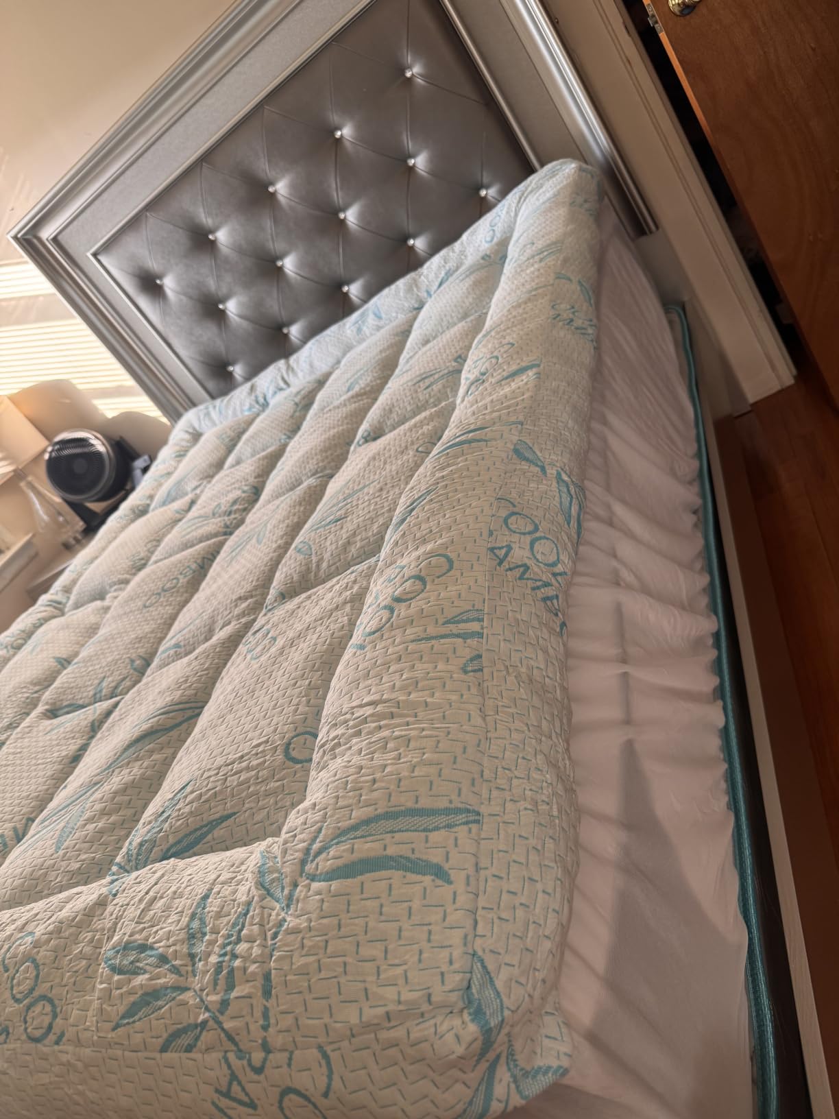 WhatsBedding 5 Inch Queen Mattress Topper Breathable Bamboo Viscose Air Layer,Memory Foam Mattress Topper Queen Size Blue. customer photo 2