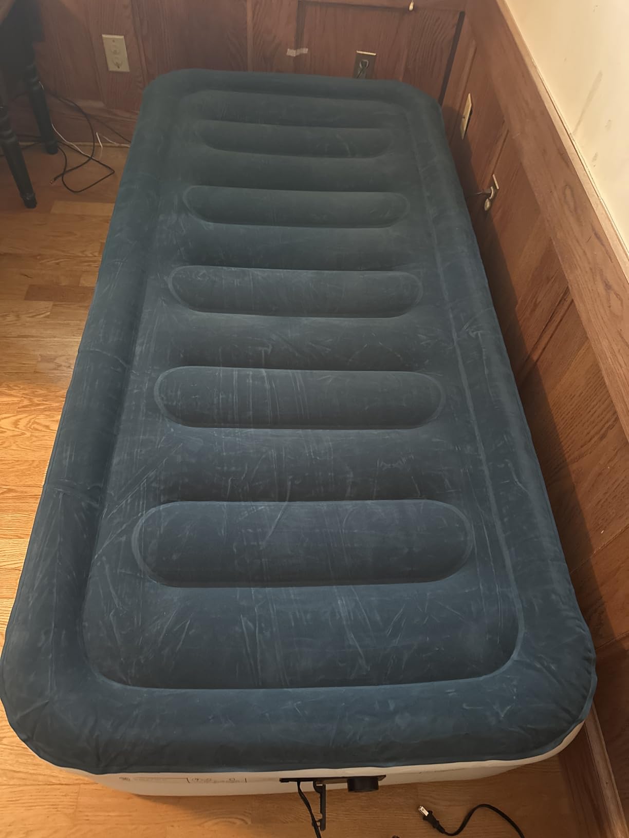 VOSSER Air Mattress Queen with Built in Pump,18'' Raised Blow Up Bed,800lb customer photo 2