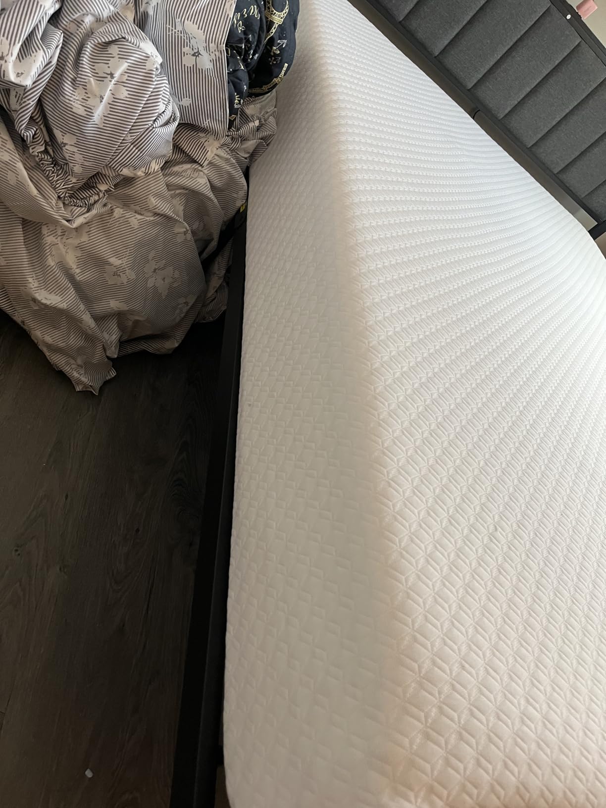 GAESTE Full Size 8 Inch Hybrid Cooling Mattress, Airflow Innerspring customer photo 2