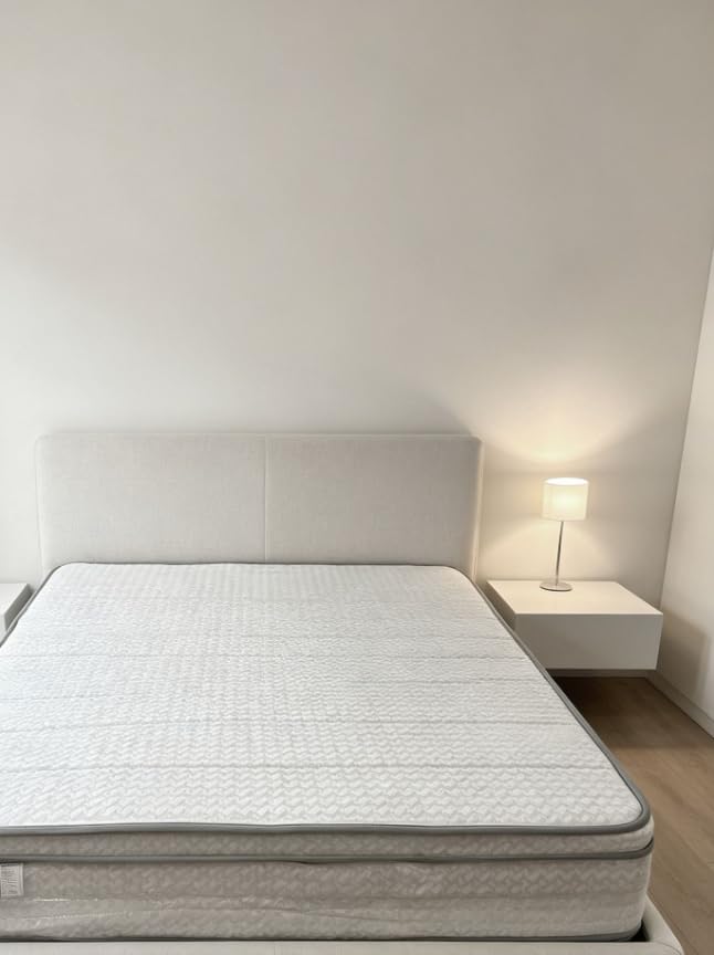Novilla 12 Inch King Size Mattress, Hypoallergenic & Back Pain Relief, Hybrid King Mattresses in a Box with Smarts Coils, Fiberglass Free CertiPUR-US Certified Colchones No Box Spring Needed customer photo 1