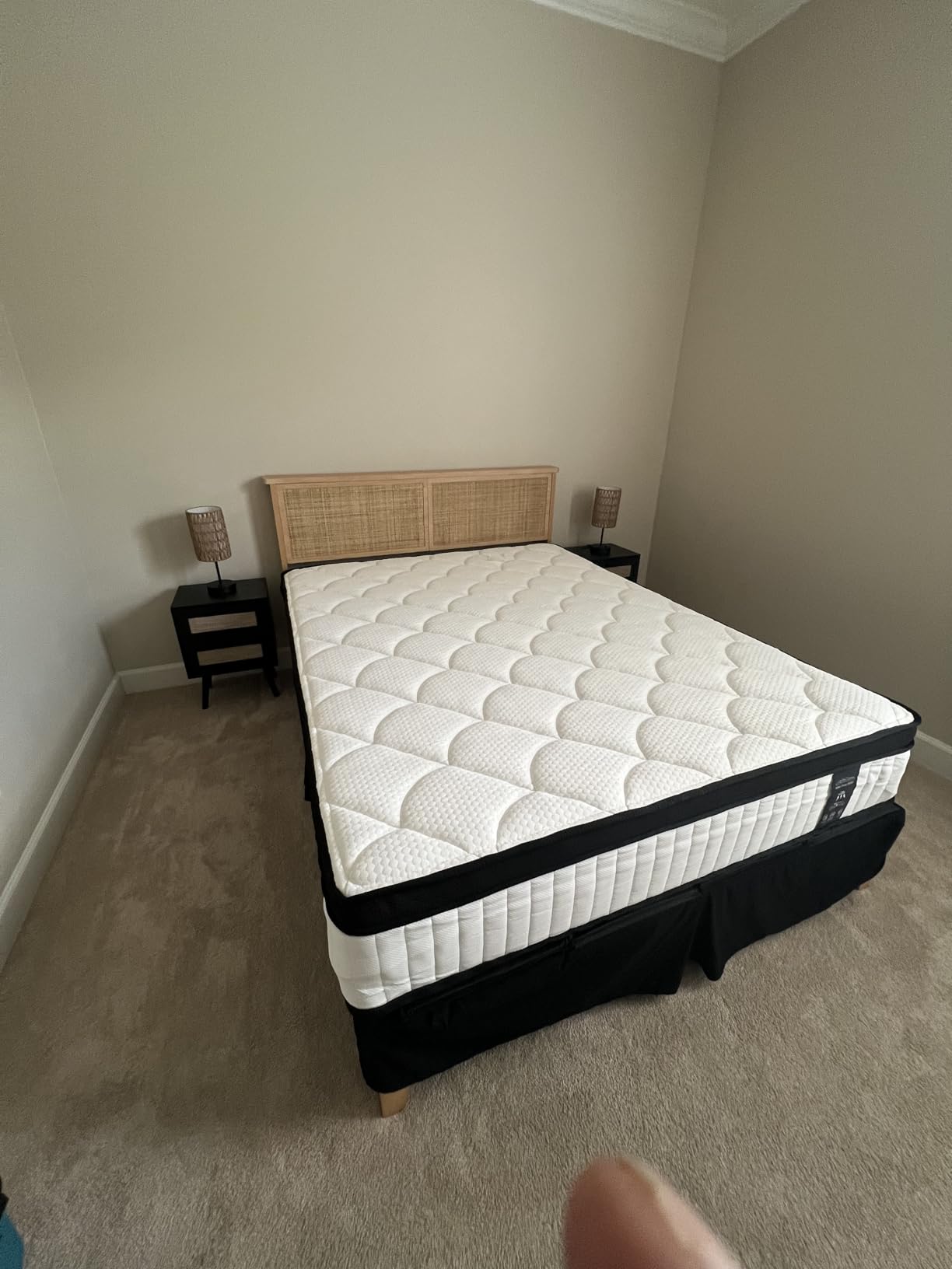 King Size Mattress, 12 Inch Hybrid Mattress King Size in a Box, Medium Firm customer photo 1