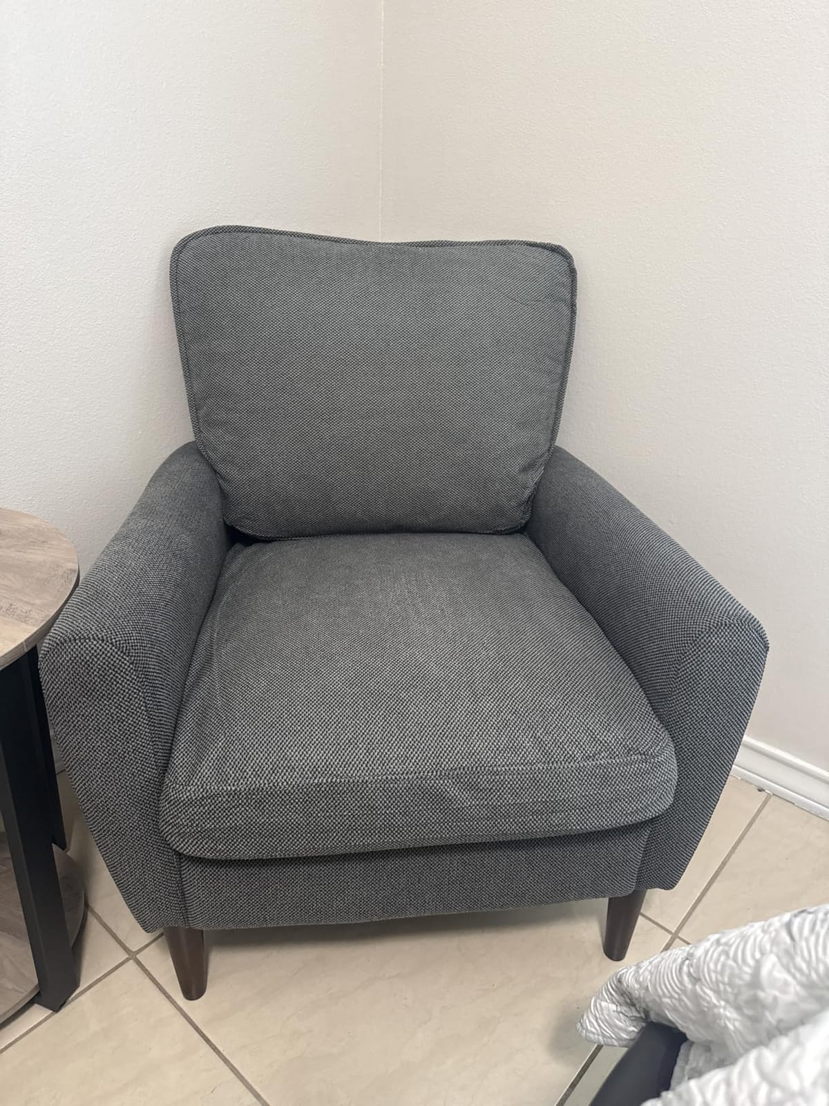 OLIXIS Comfy Accent Chair for Living Room Bedroom and Waiting Room customer photo 2