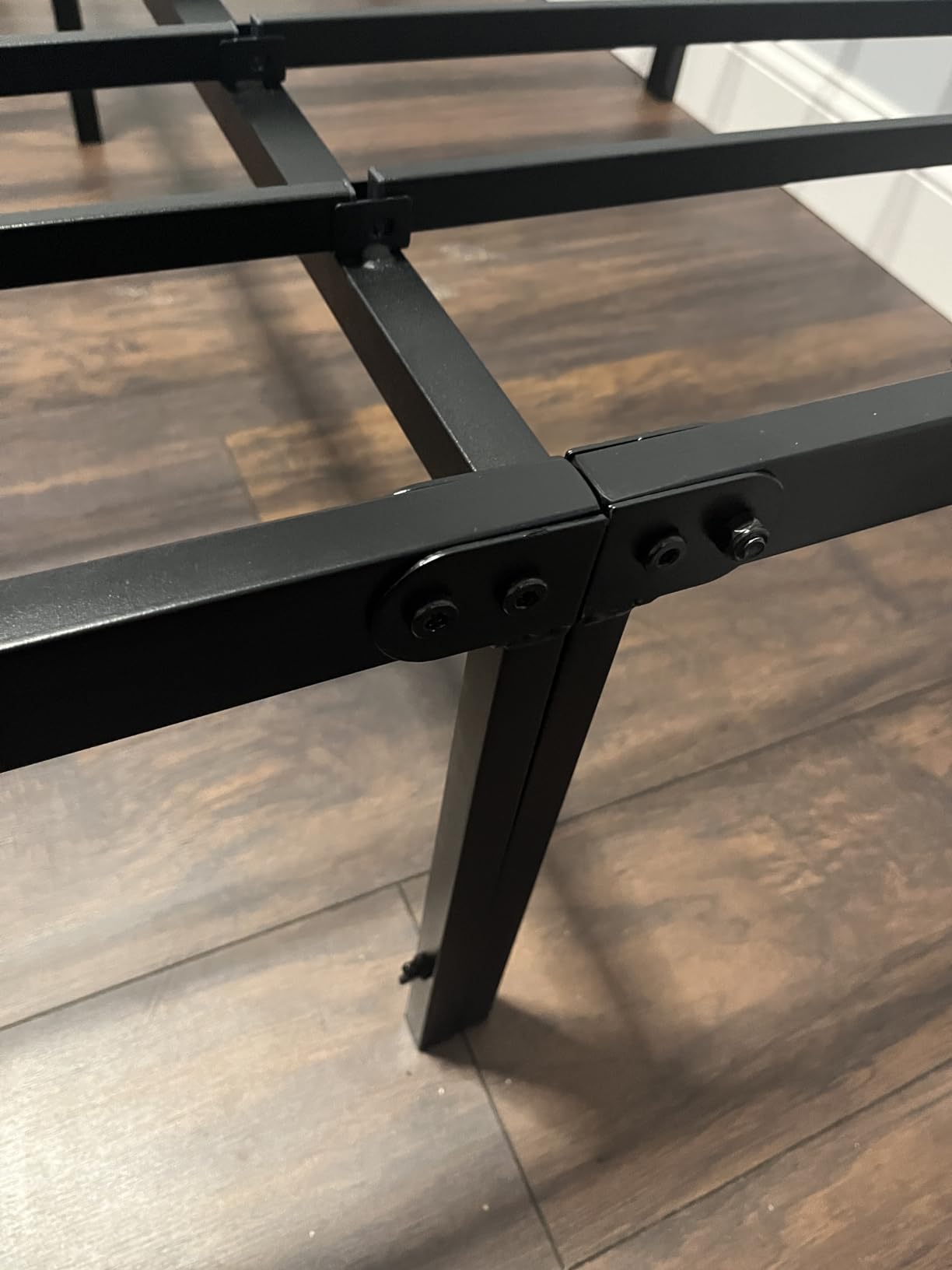 DUMOS Full Size Adjustable Bed Frame, Electric Base, Head & Foot Incline customer photo 2